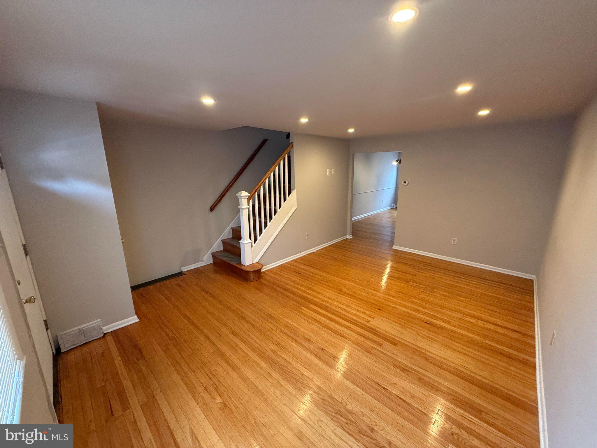320 RIPKA STREET