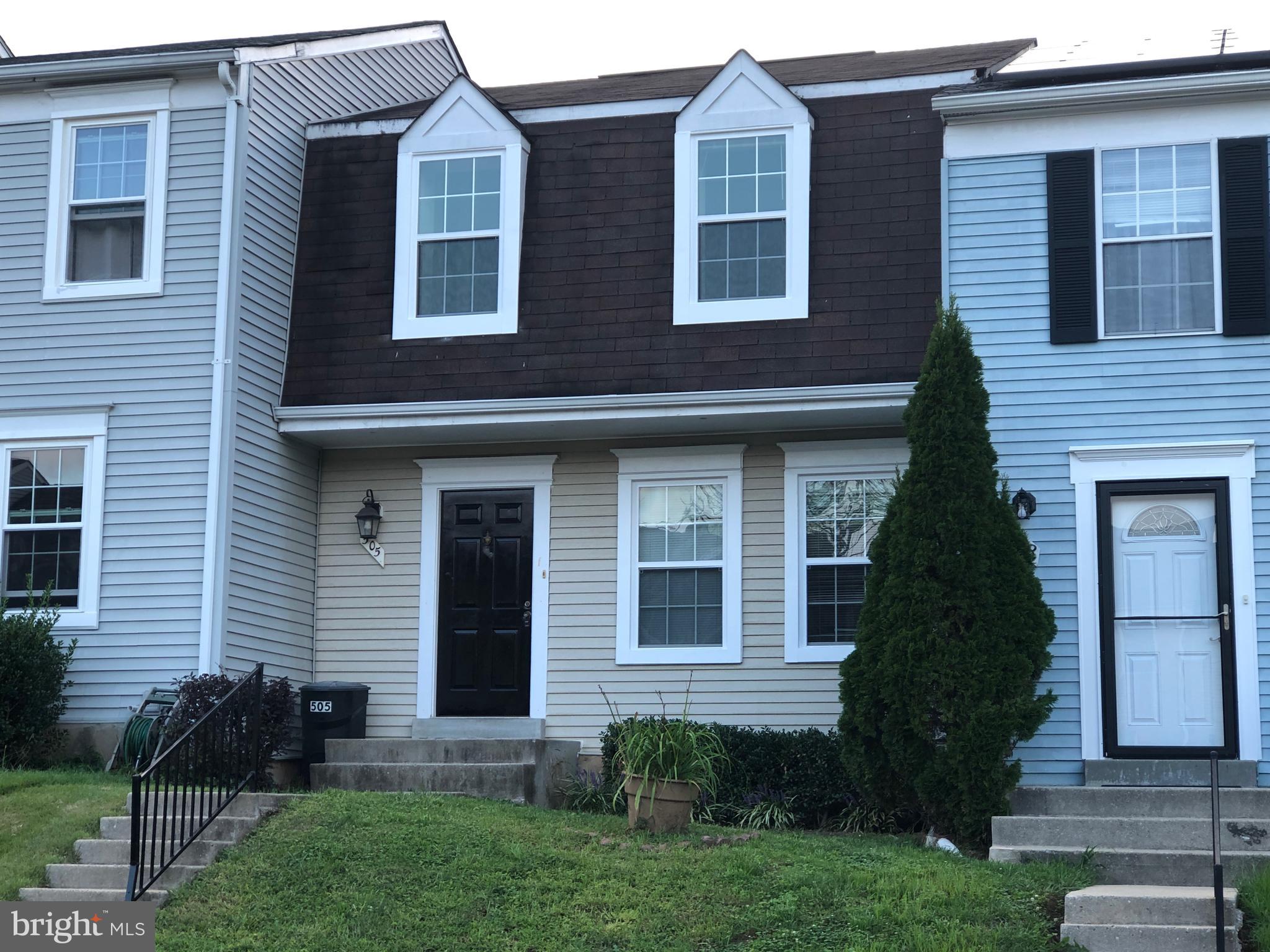 Nicely renovated 3 lvl, 3 bdrm, 2FB and 1HB townhouse with big backyard. New window, new ac unit, new floors in upper and lower level. Kitchen is 3 years old New remodeled kitchen maple cabinets, granite countertop, stainless steel appliance. 2 car parking with one visitor pass. Minutes to Old Towne Gaithersburg, Rt355, 270 and metro. Owner is agent. GCAAR App with $35 processing fee. Owner is agent. GCAAR App with $35 processing fee. Good credits and good rental history are required.
