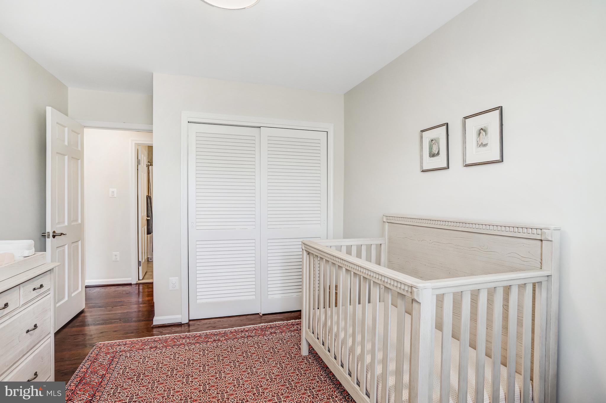 KINGS MANOR TOWNE HOUSES - Residential