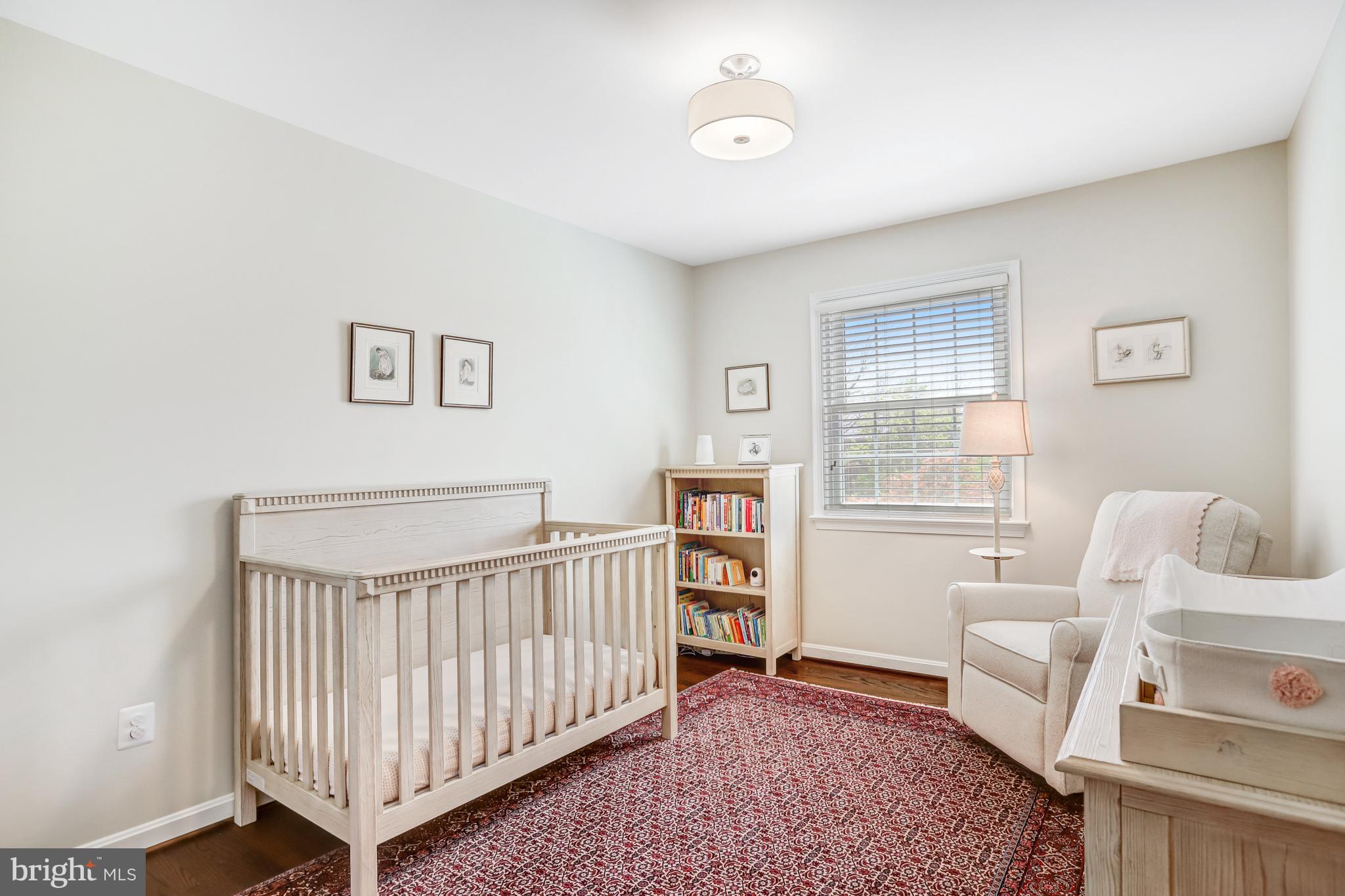 KINGS MANOR TOWNE HOUSES - Residential