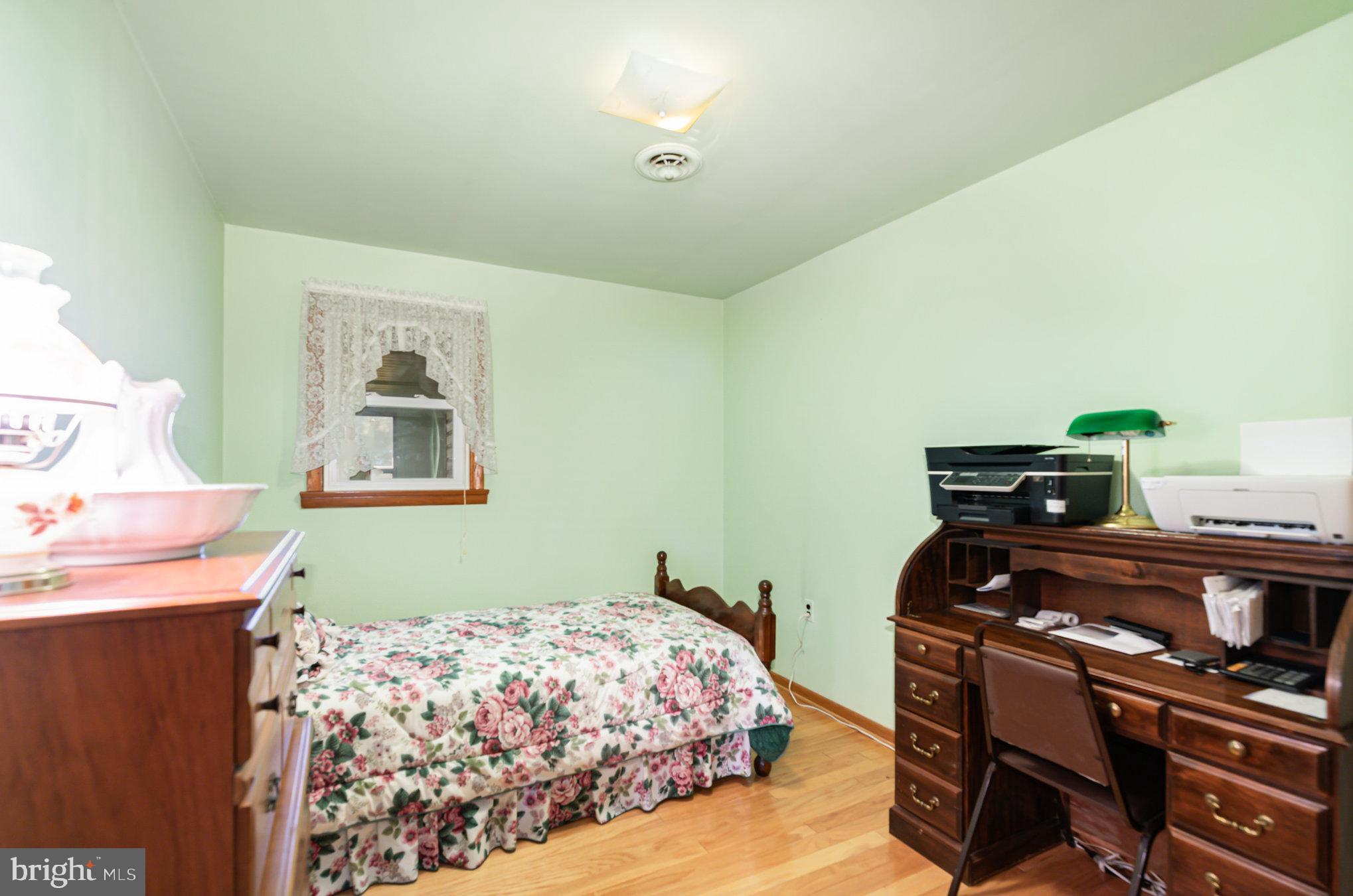 CHESAPEAKE TERRACE - Residential