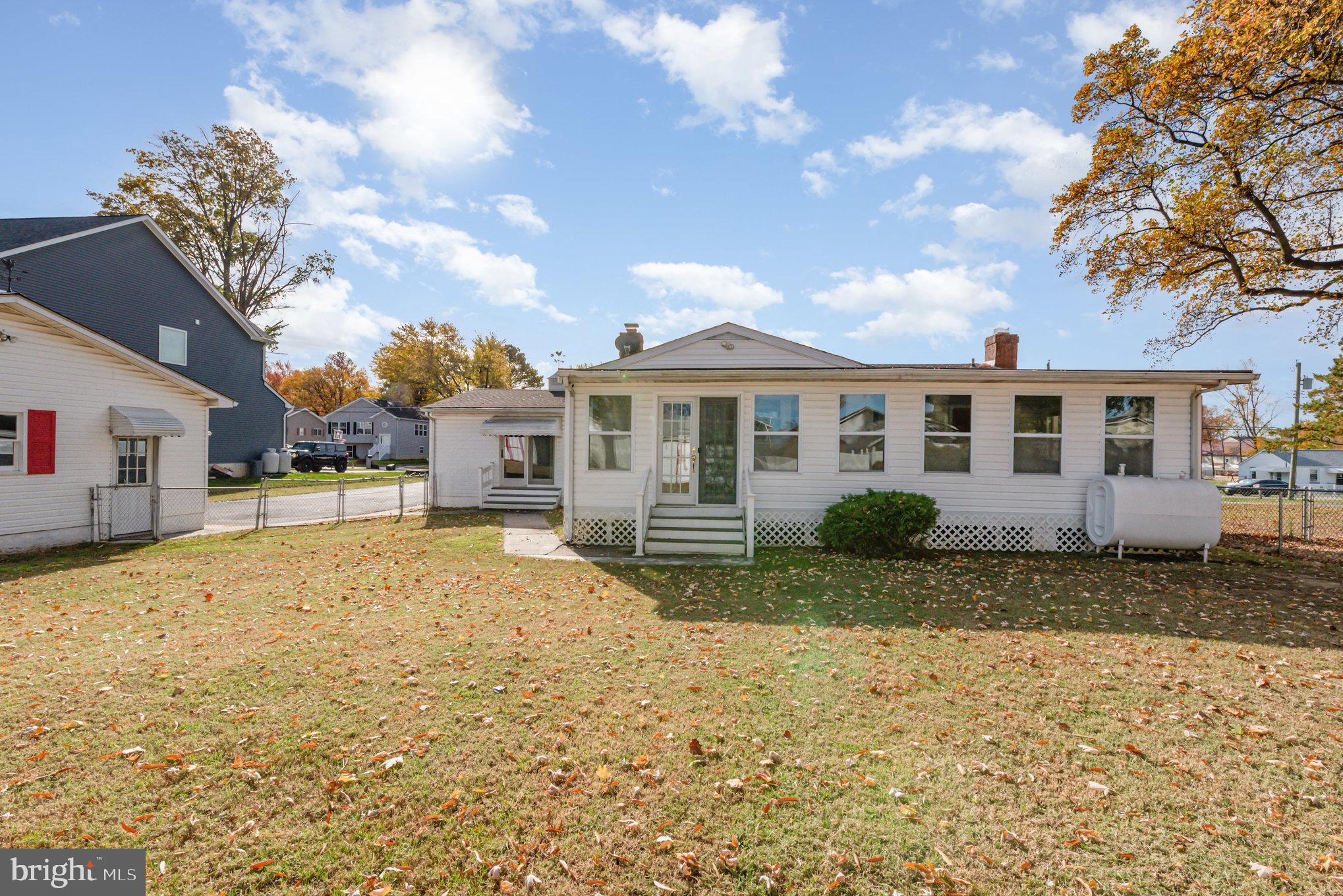 CHESAPEAKE TERRACE - Residential