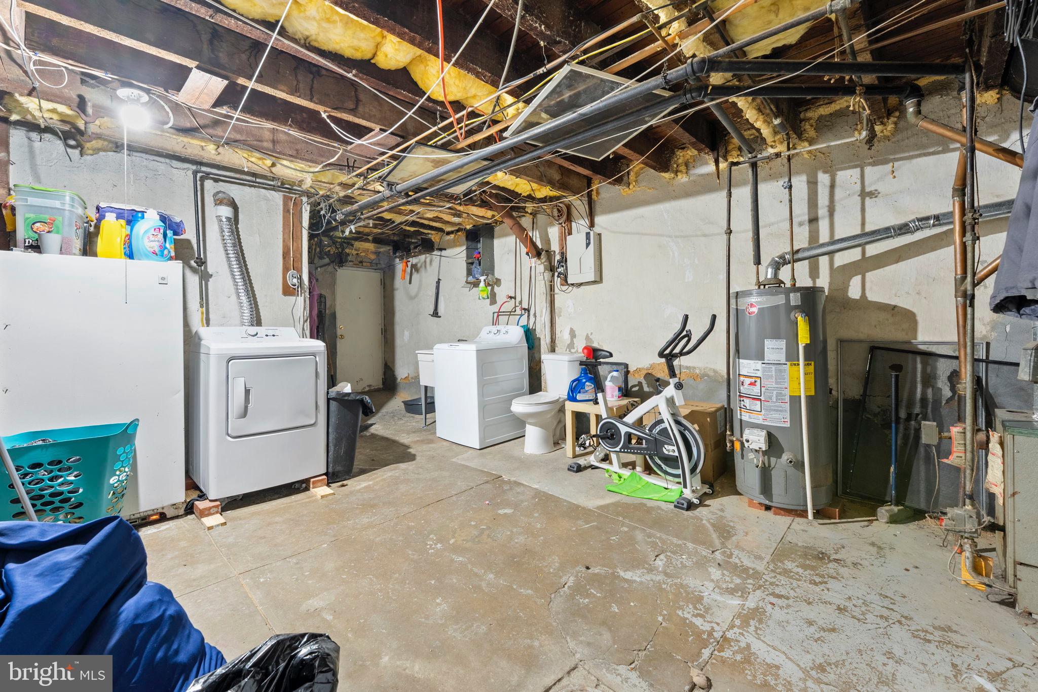 WEST OAK LANE - Residential