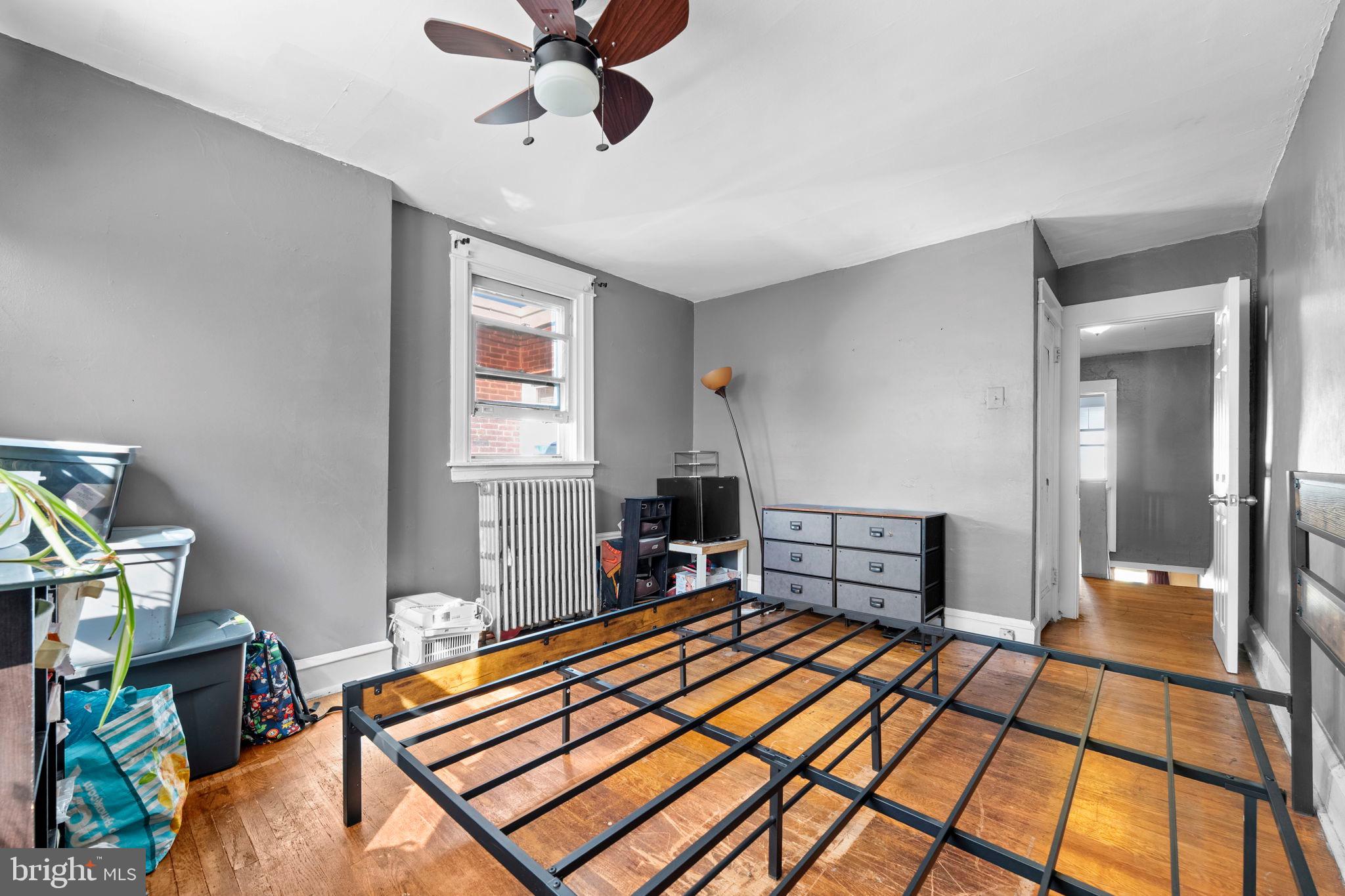 WEST OAK LANE - Residential