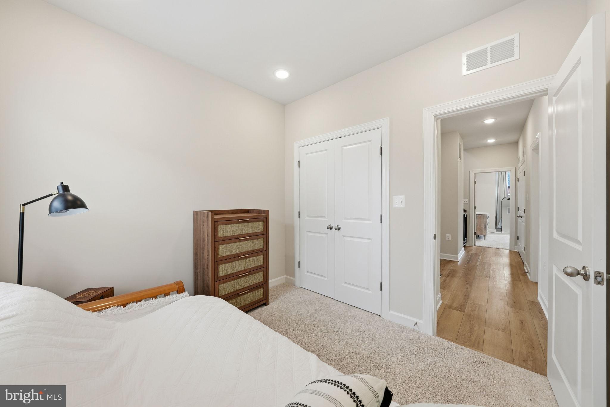 NORTH HILL - Residential