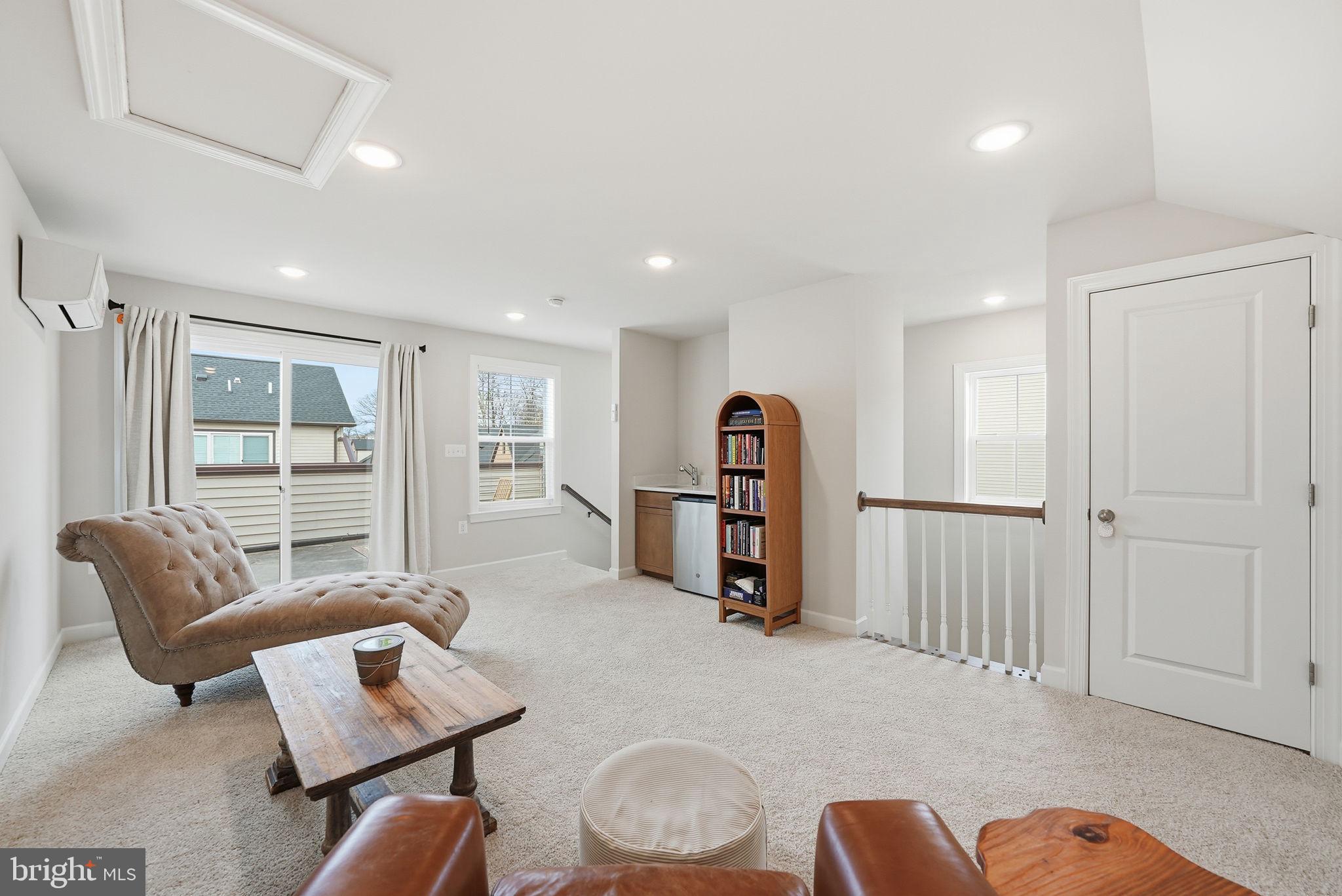 NORTH HILL - Residential