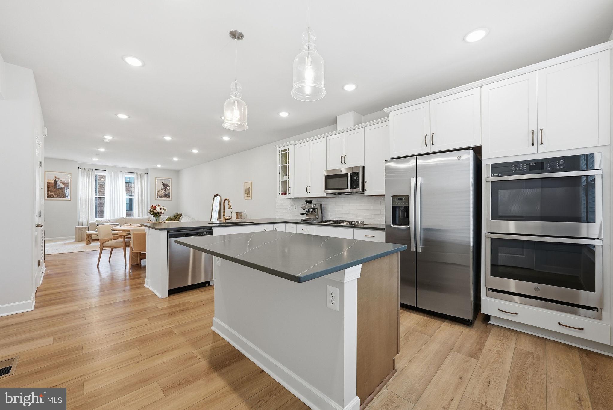 NORTH HILL - Residential