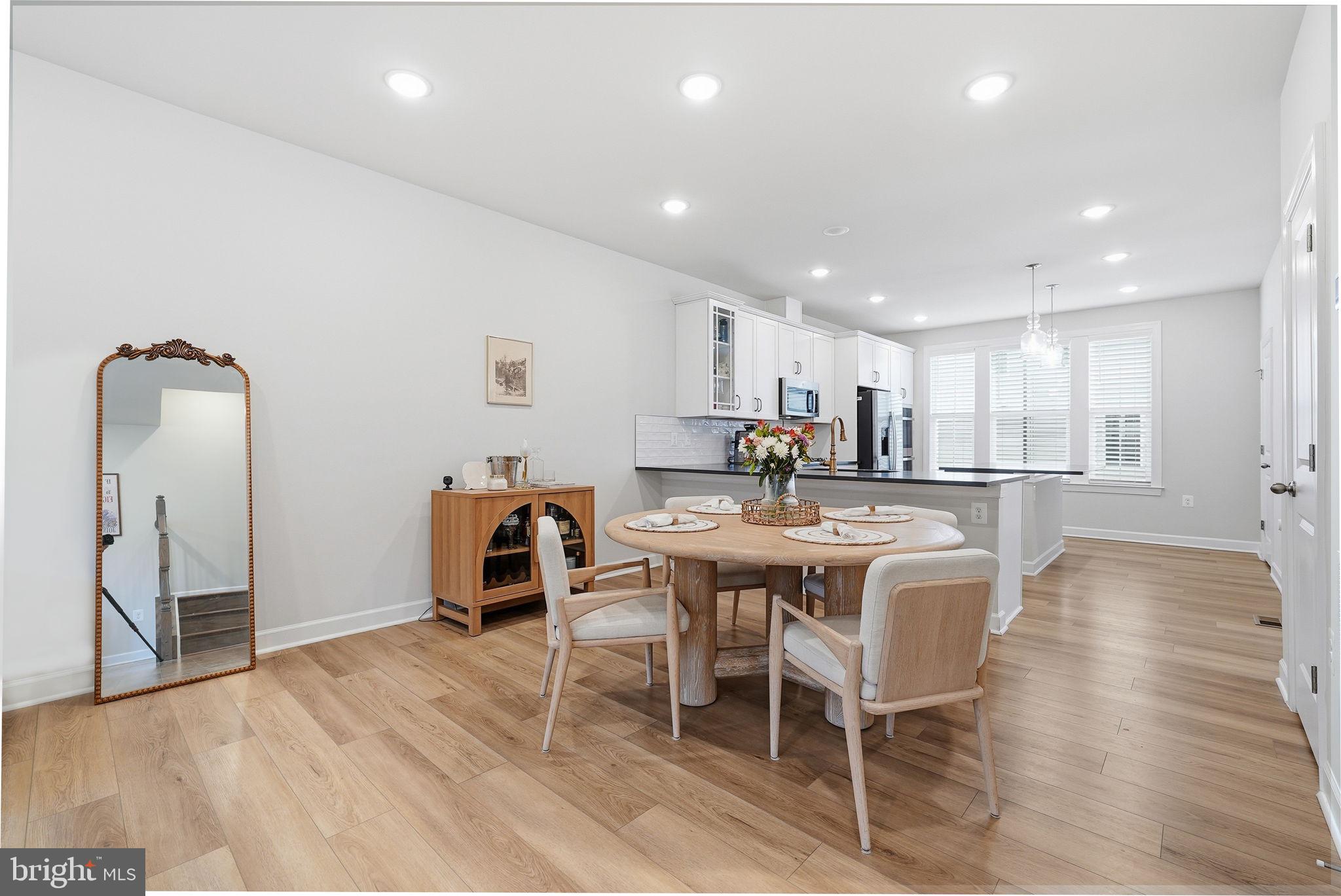 NORTH HILL - Residential