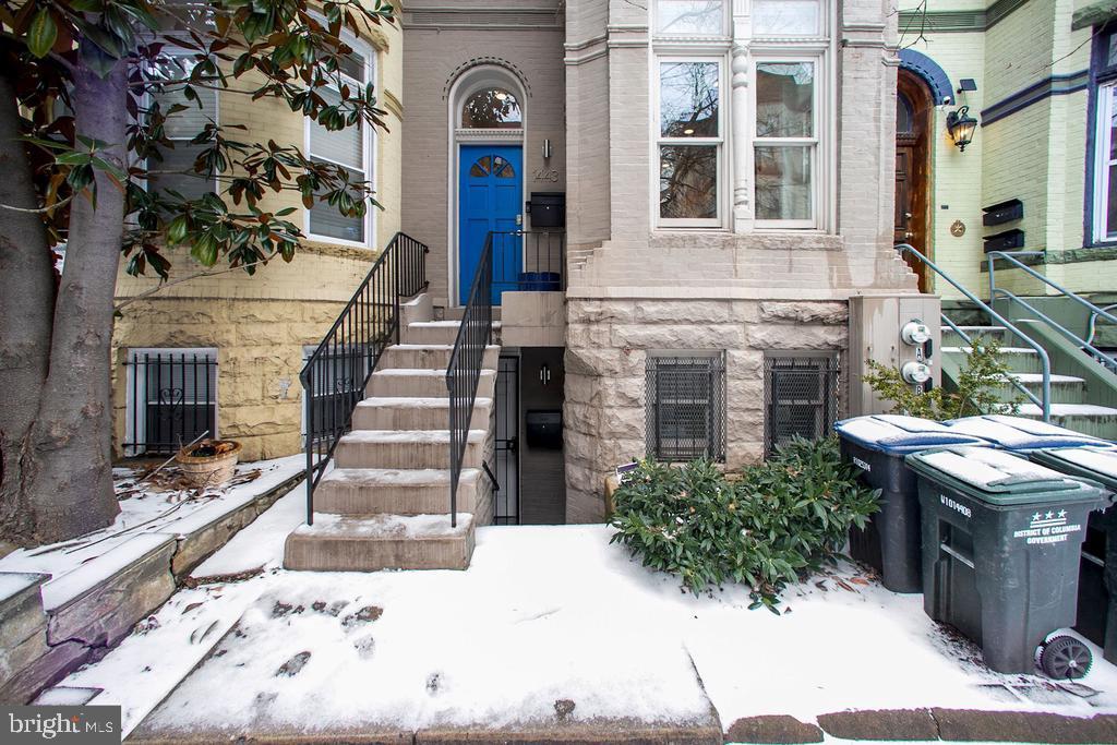 1443 W NW