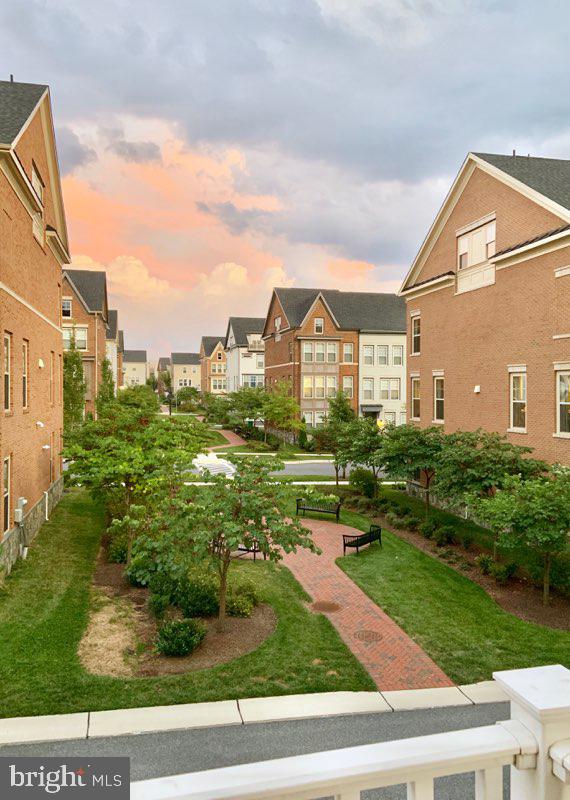 CROWN FARM - Residential Lease