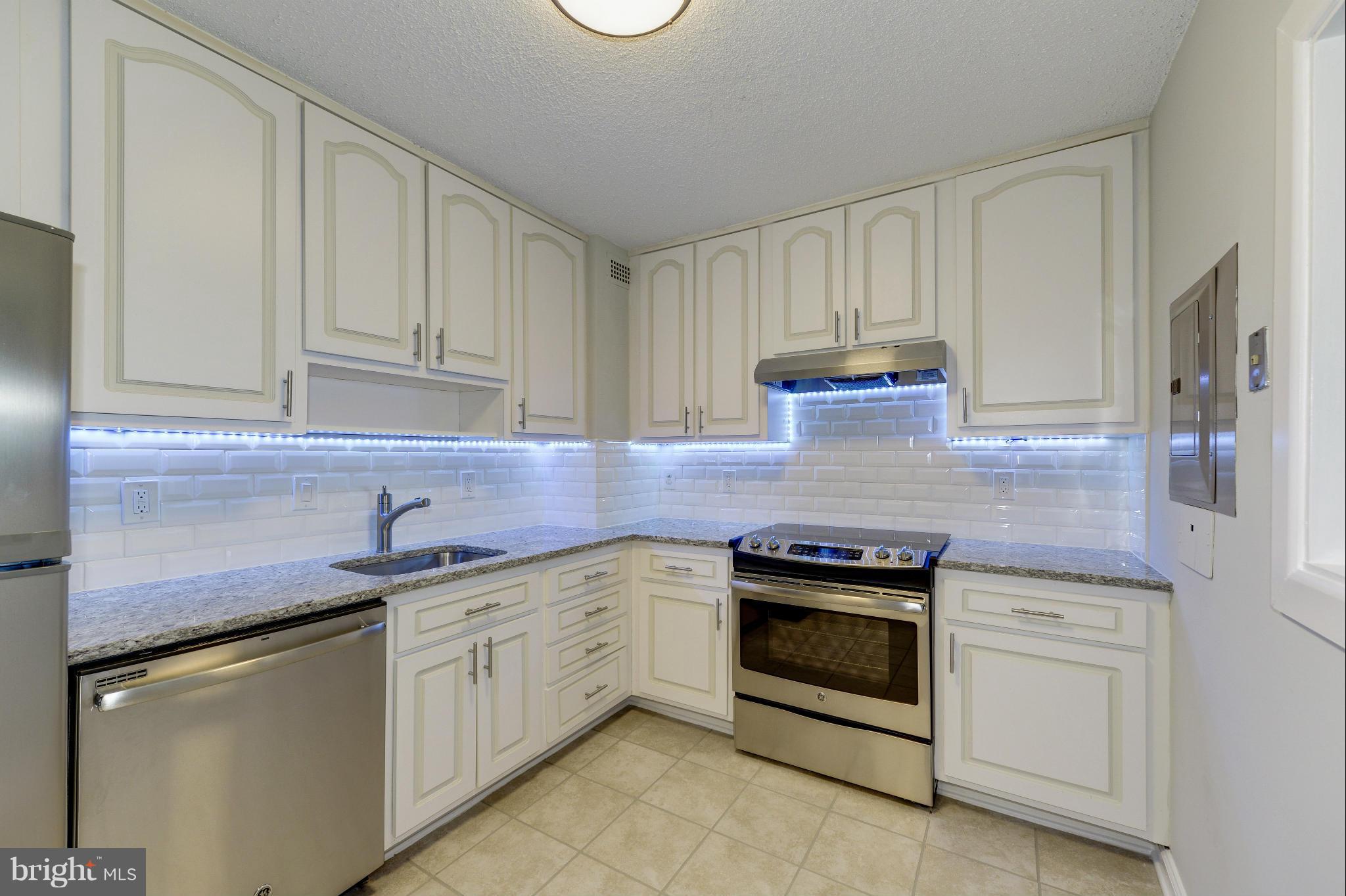 HALLMARK - Residential