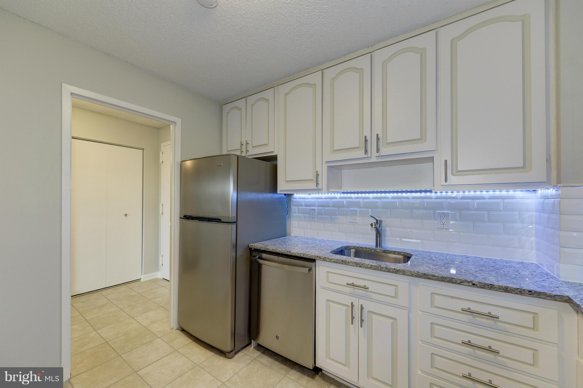 HALLMARK - Residential