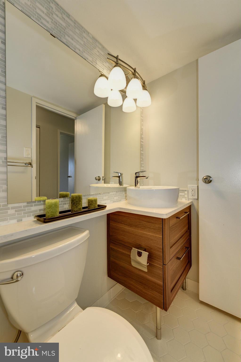 HALLMARK - Residential