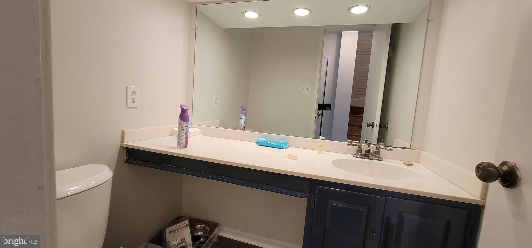 INVERNESS FOREST - Residential Lease