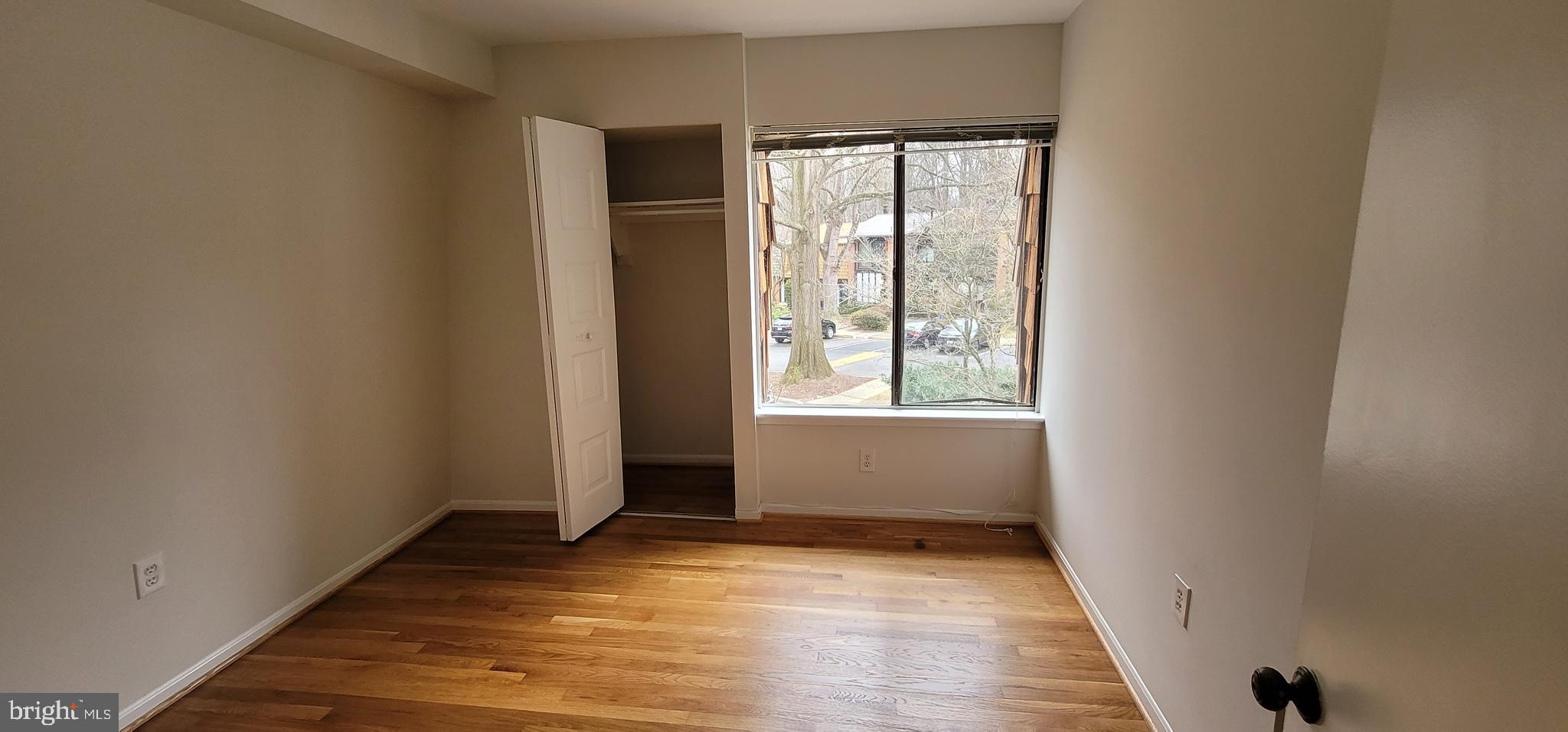 INVERNESS FOREST - Residential Lease