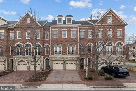 5010 JOHN TICER DRIVE ALEXANDRIA VA 22304