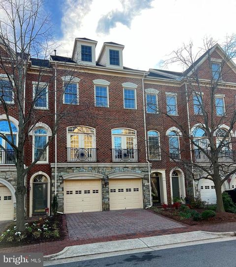 5010 JOHN TICER DRIVE ALEXANDRIA VA 22304