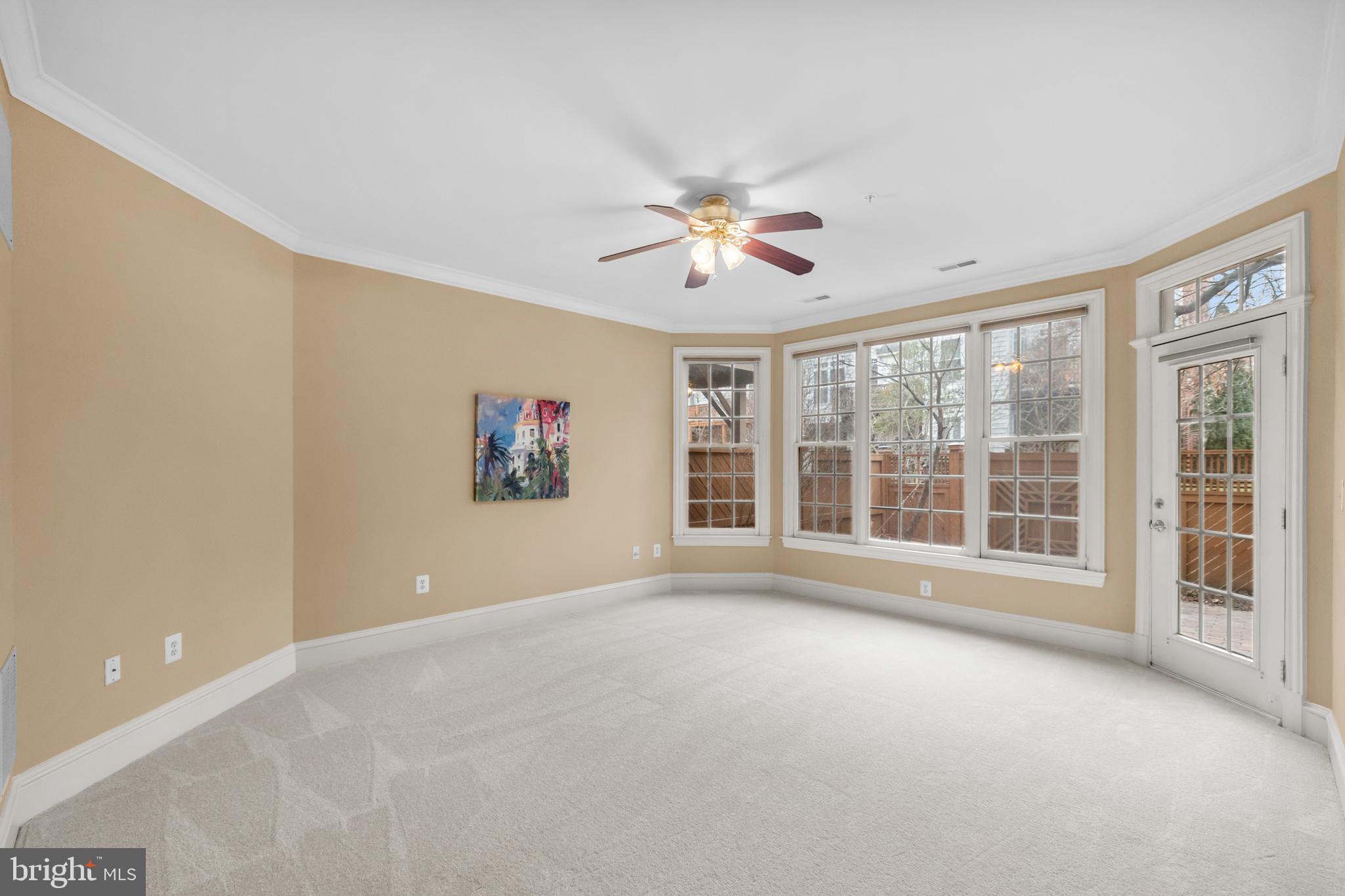 CAMERON STATION - Residential