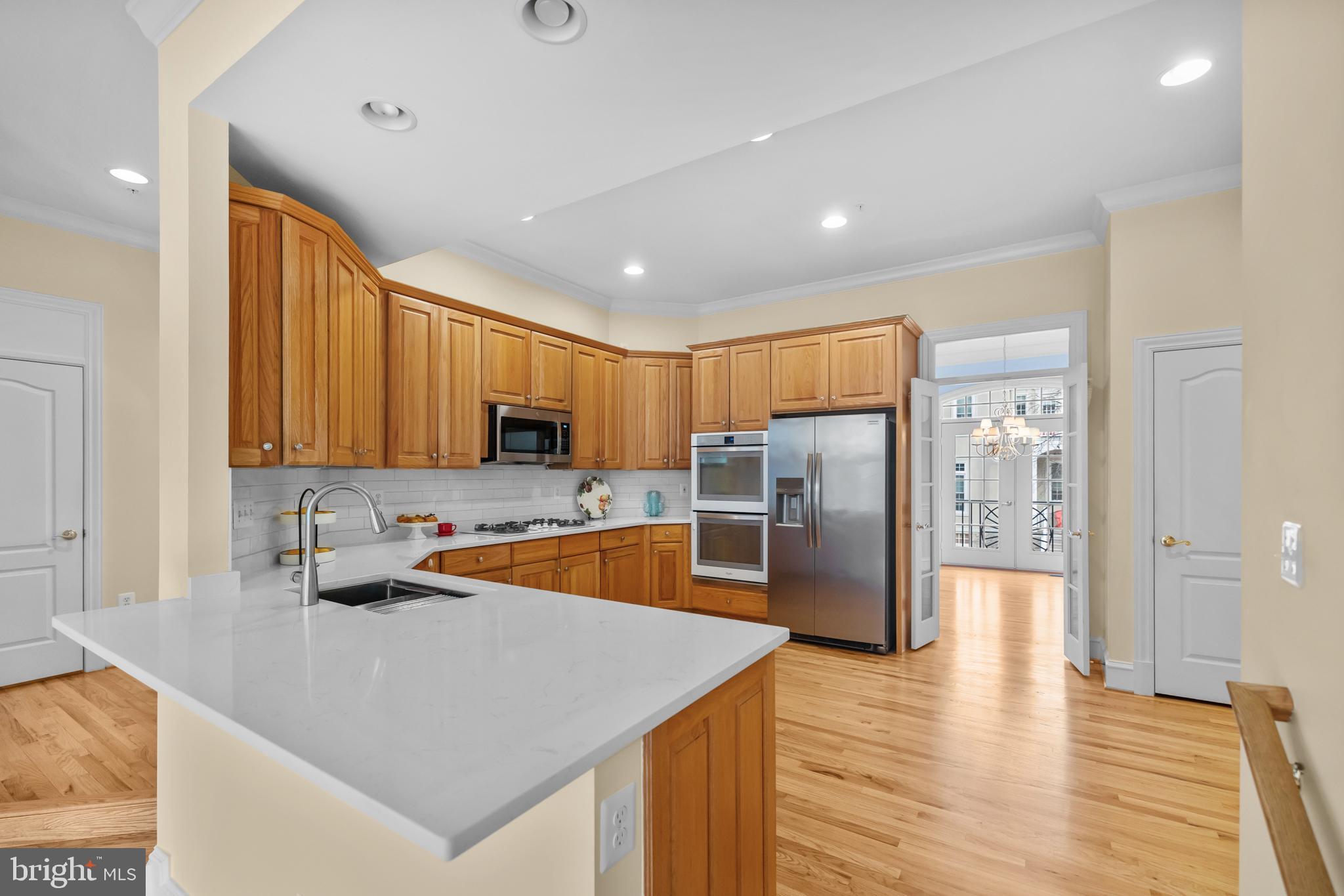 CAMERON STATION - Residential