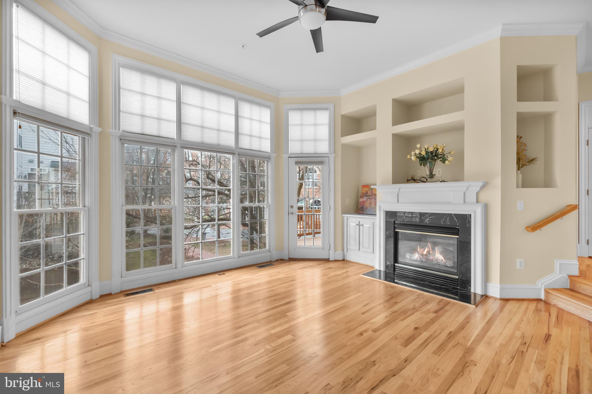 CAMERON STATION - Residential