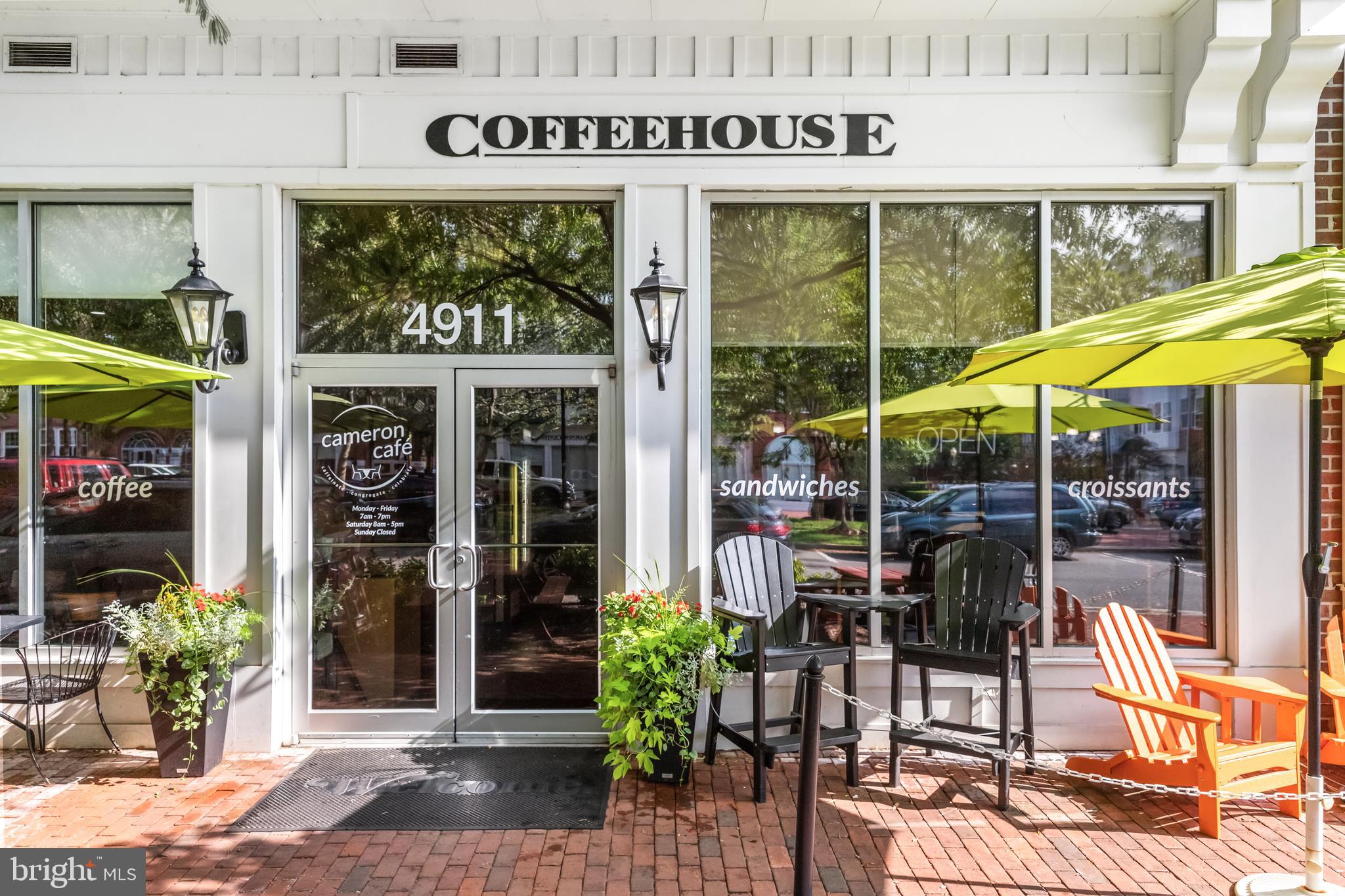 CAMERON STATION - Residential