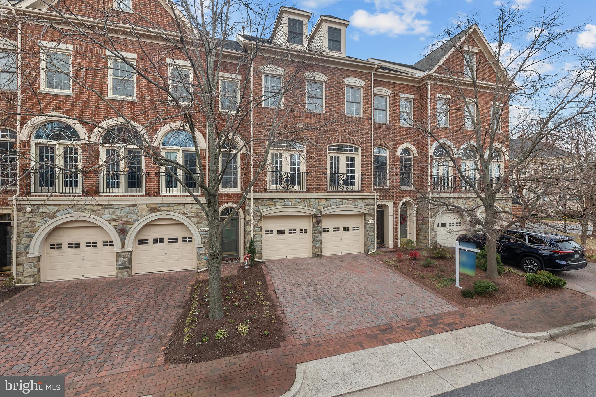 5010 JOHN TICER DRIVE