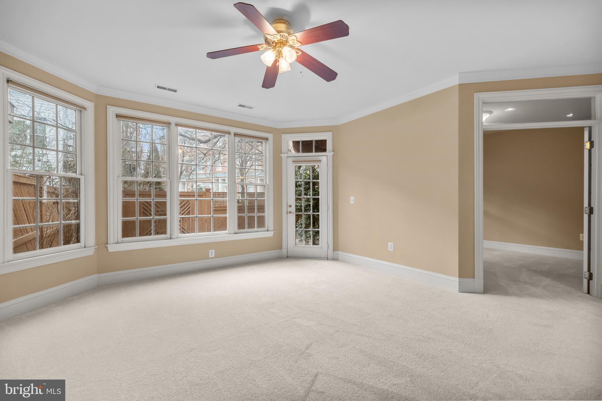 CAMERON STATION - Residential