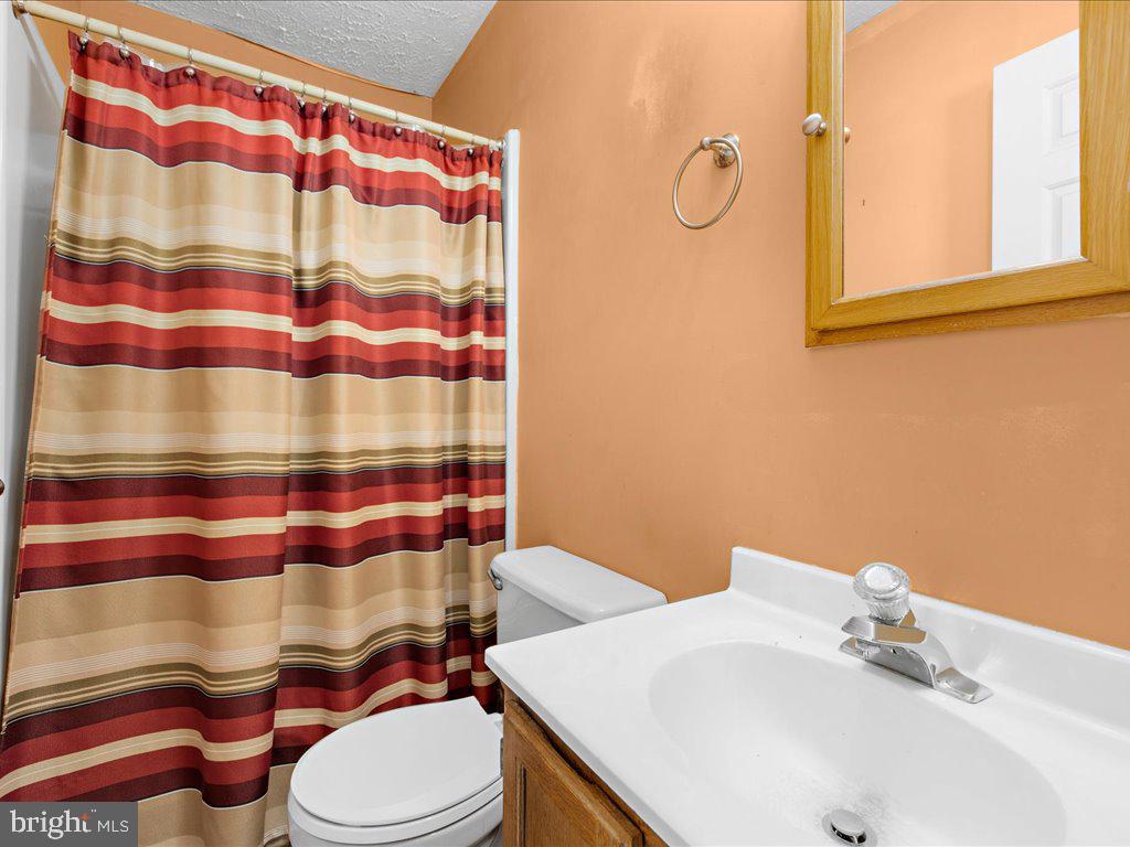 STONEYBROOKE VILLAGE - Residential