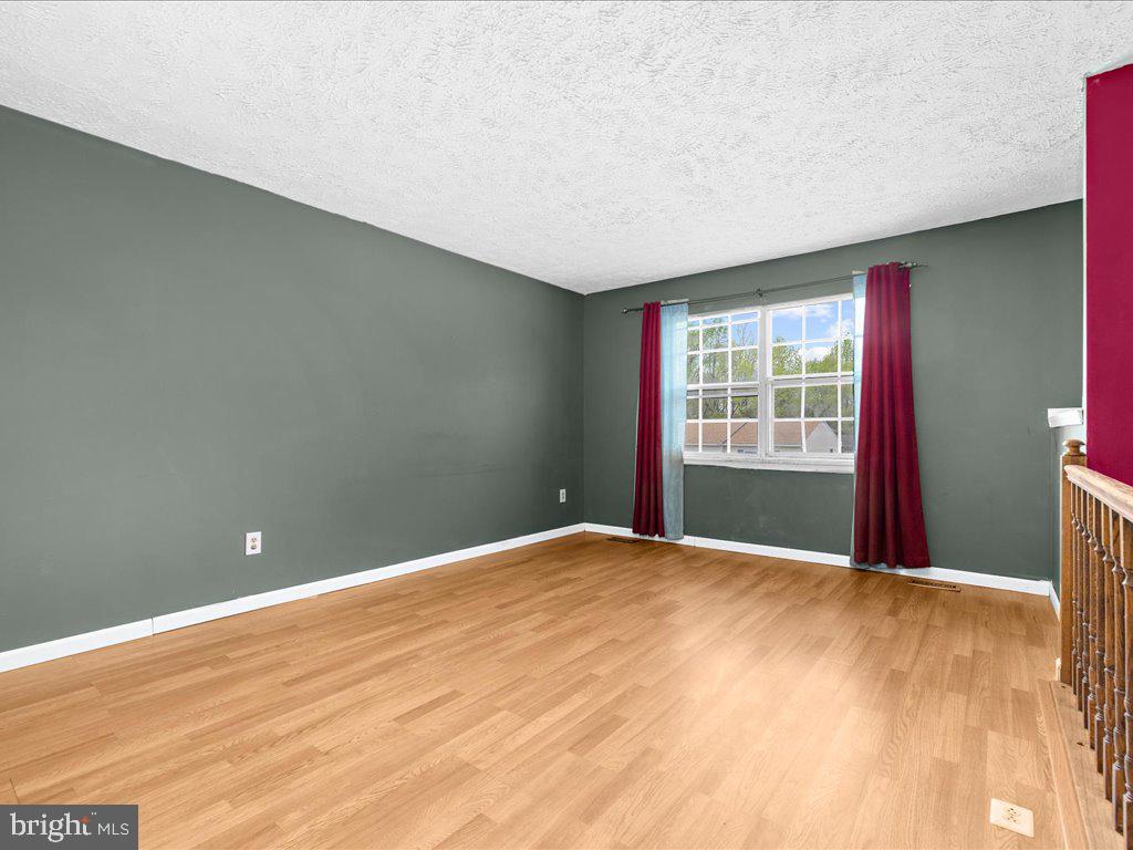 STONEYBROOKE VILLAGE - Residential