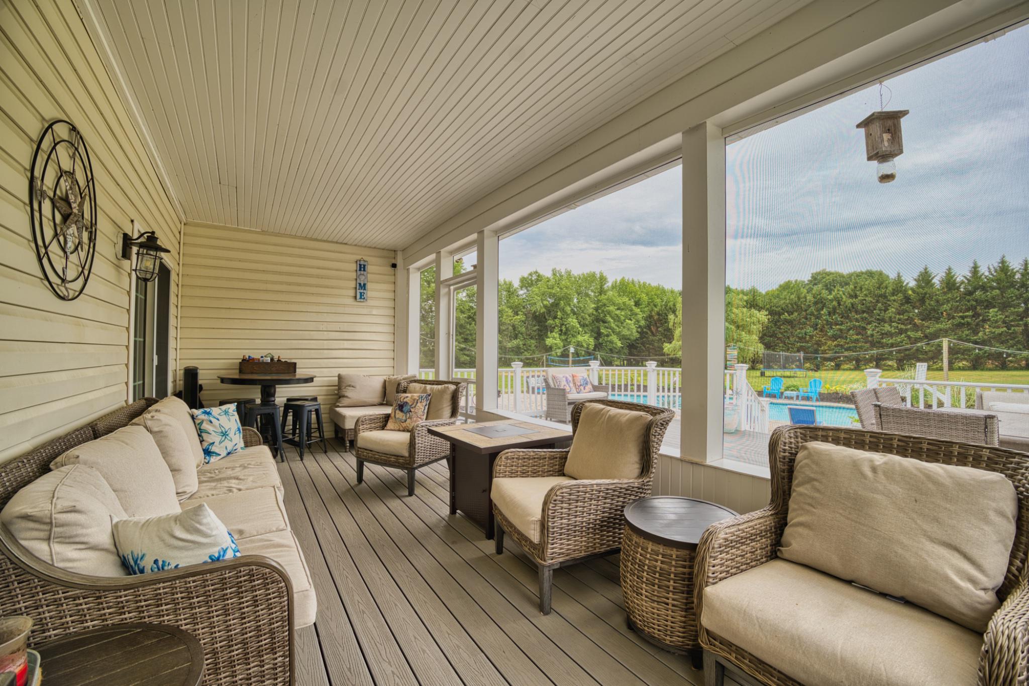 HOLLINGSWORTH - Residential