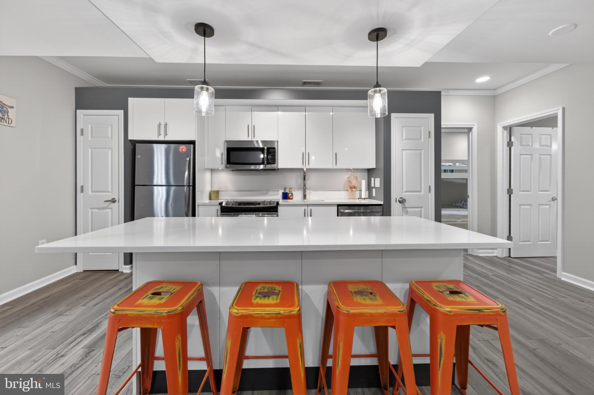 HOLLINGSWORTH - Residential