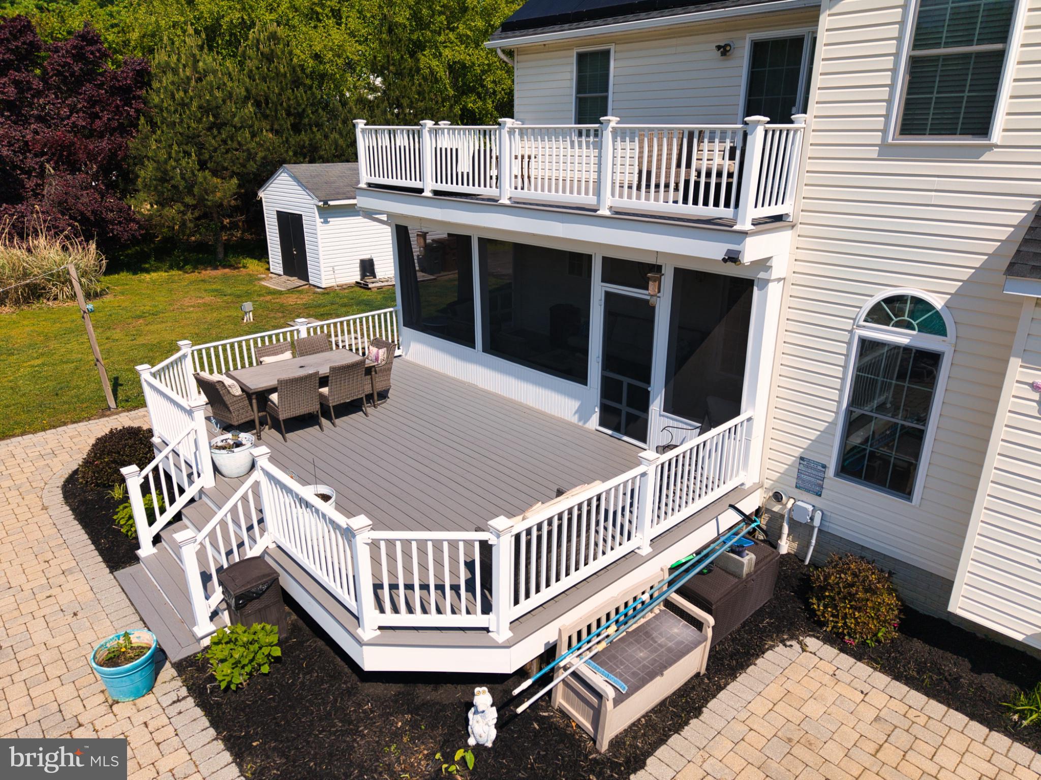 HOLLINGSWORTH - Residential