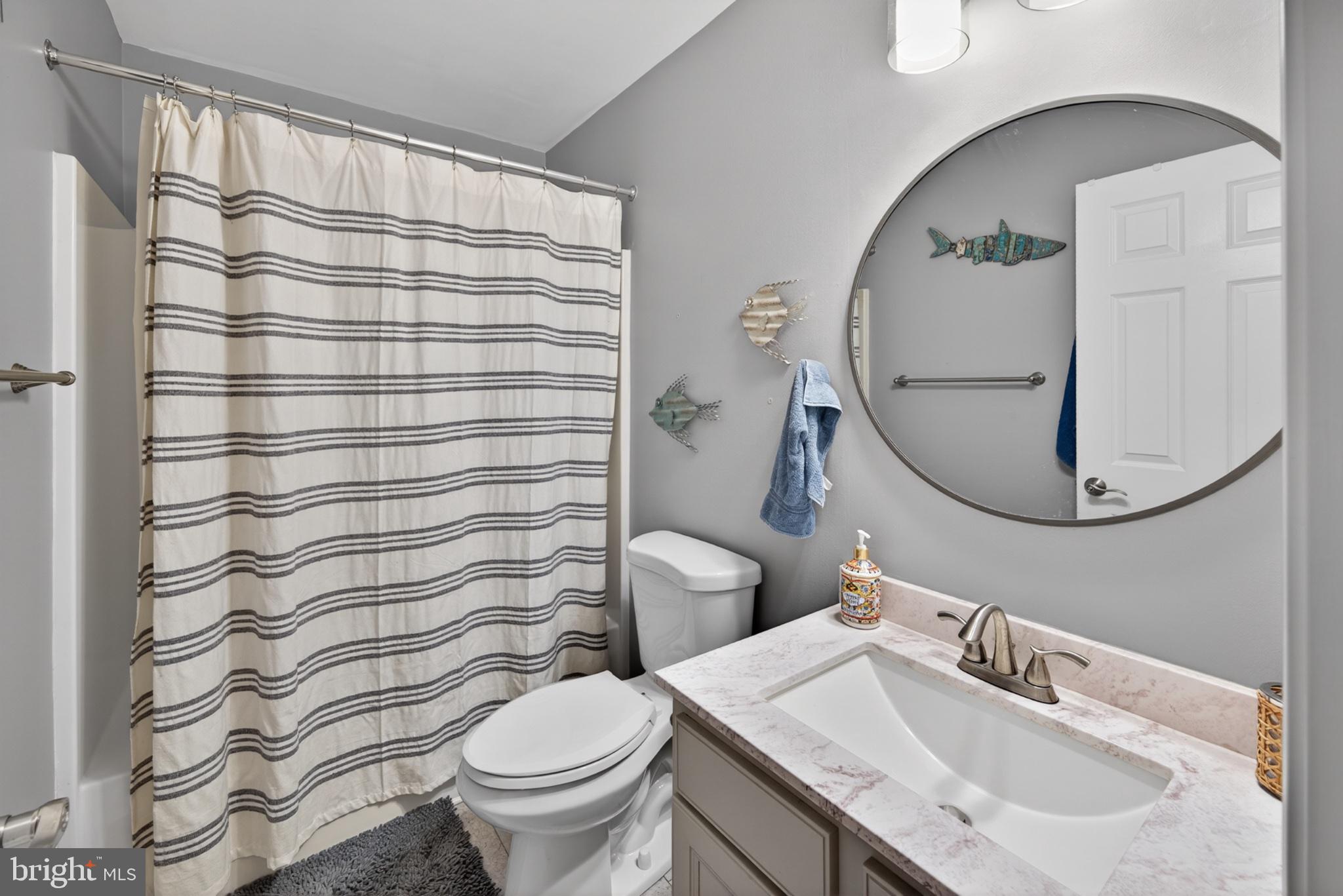 HOLLINGSWORTH - Residential