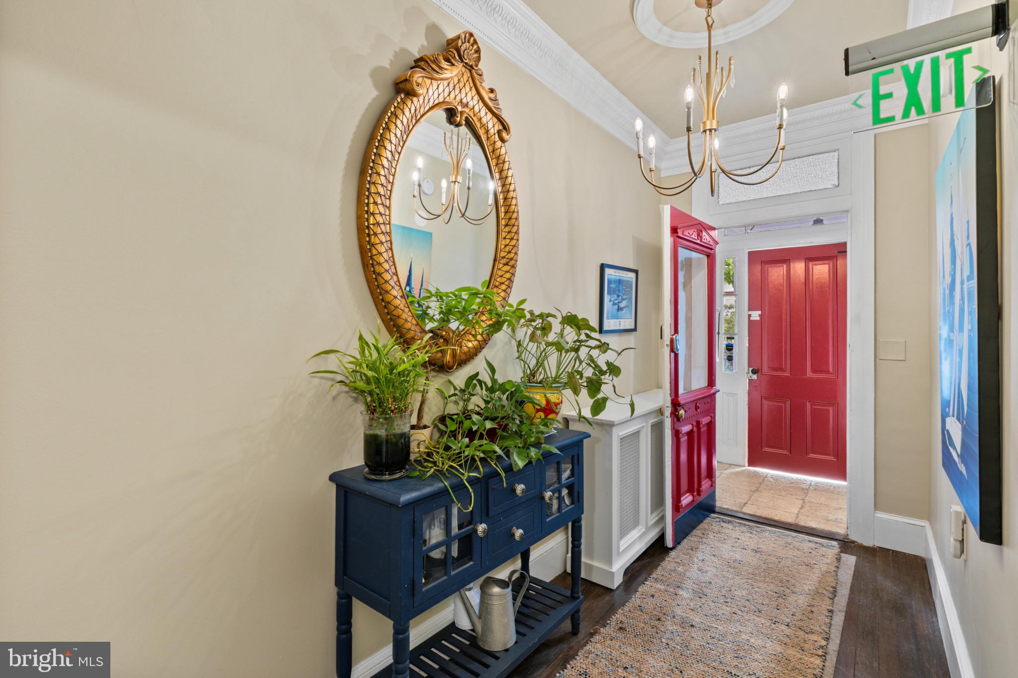 135 CONDUIT STREET