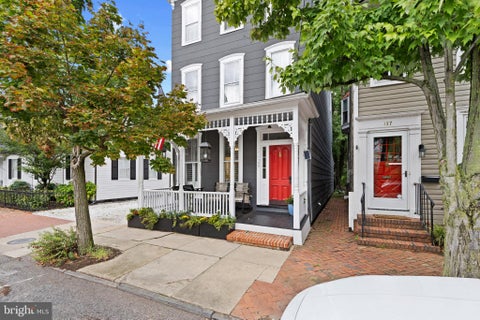 Homes For Sale - 135 Conduit Street<br/> ANNAPOLIS, MD 21401