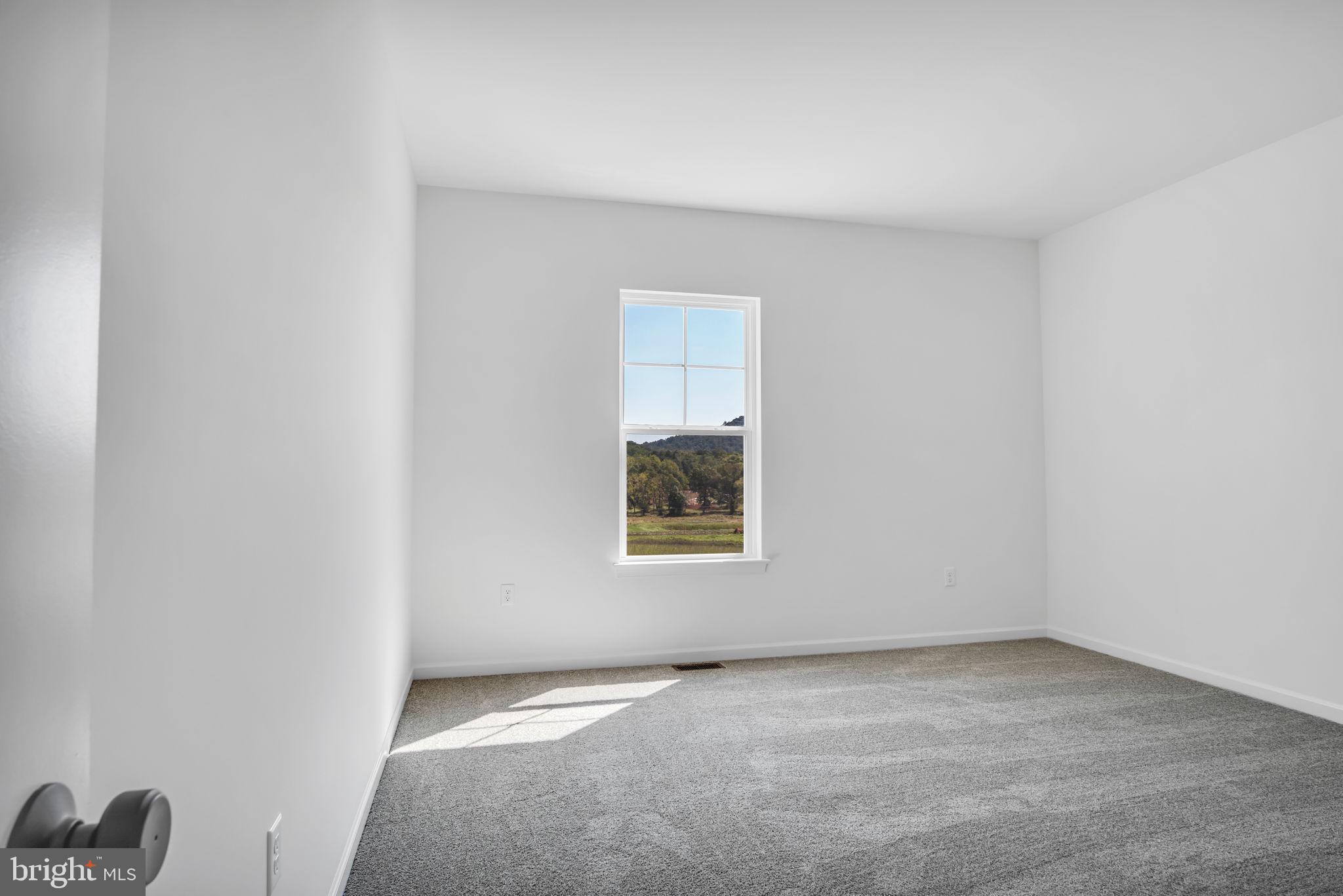 FIELDSTONE CREST - Residential