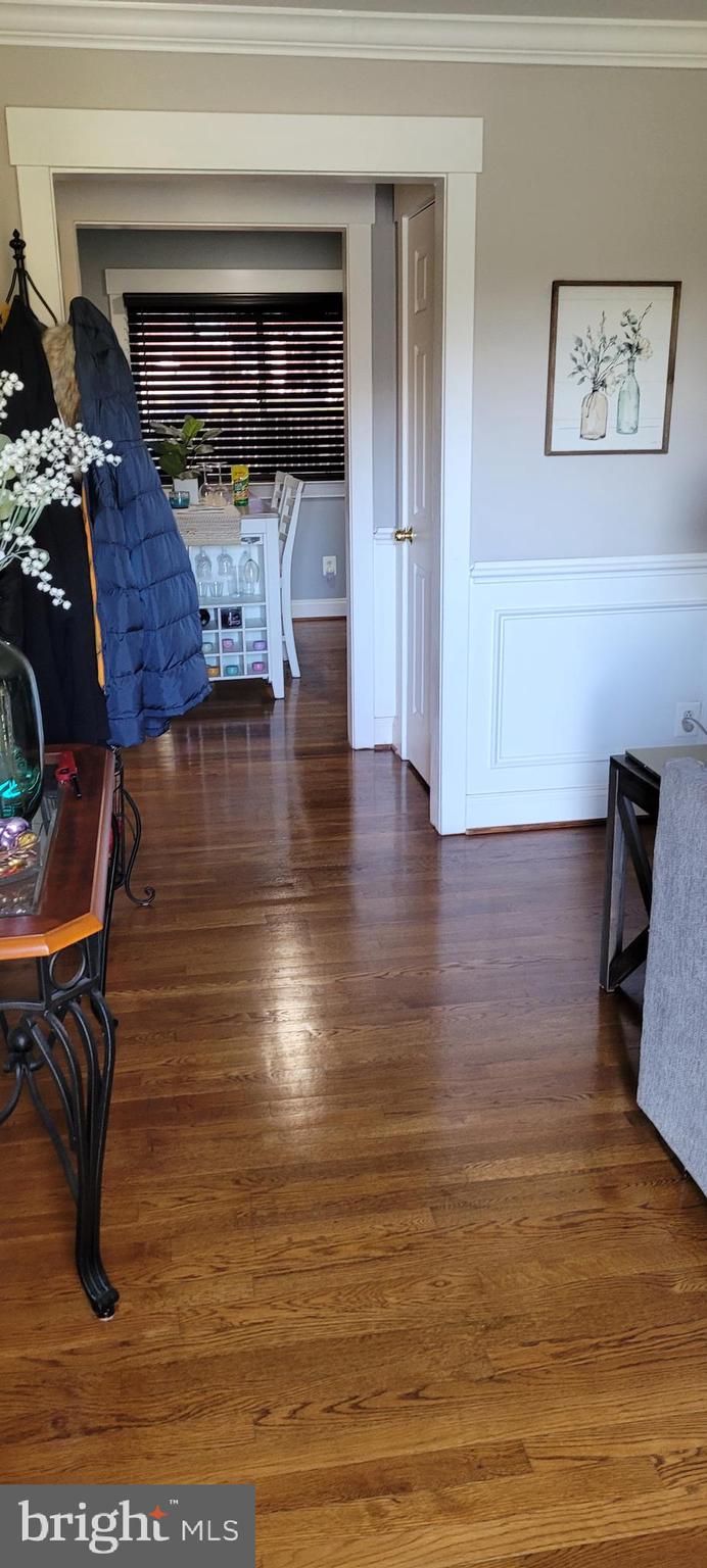 YORKSHIRE VILLAGE - Residential