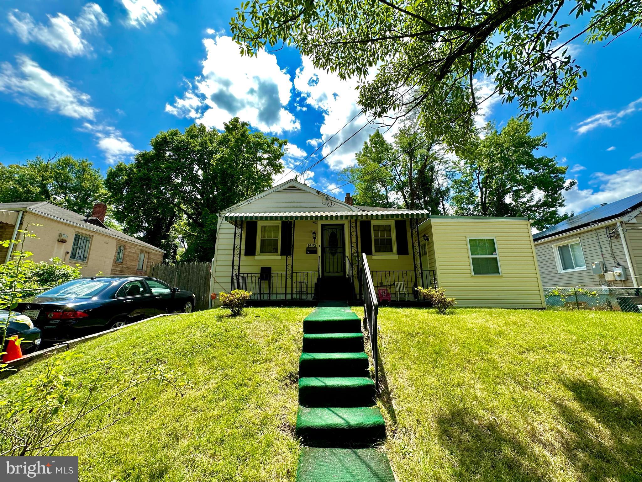 CHAPEL OAKS - Residential