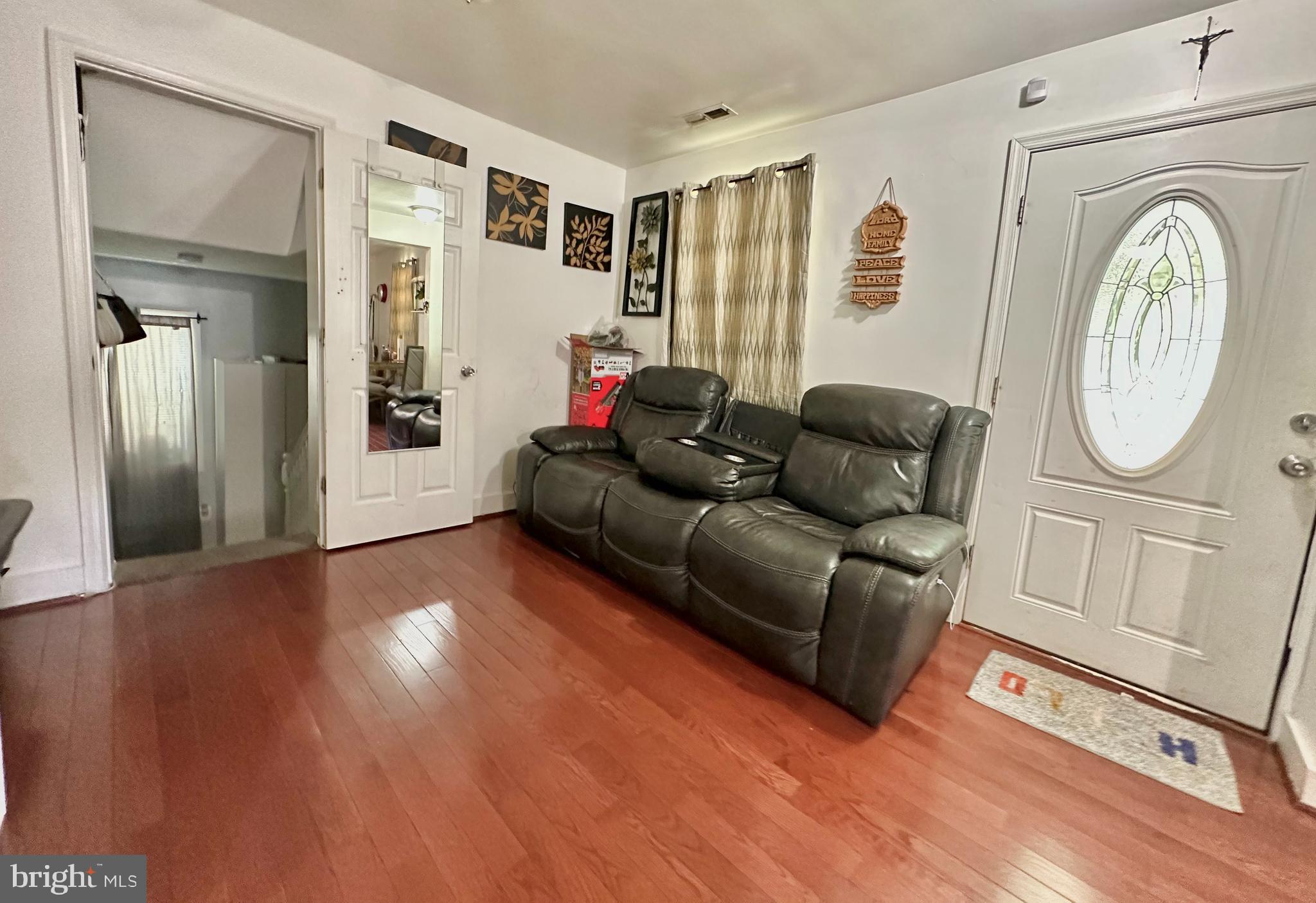 CHAPEL OAKS - Residential