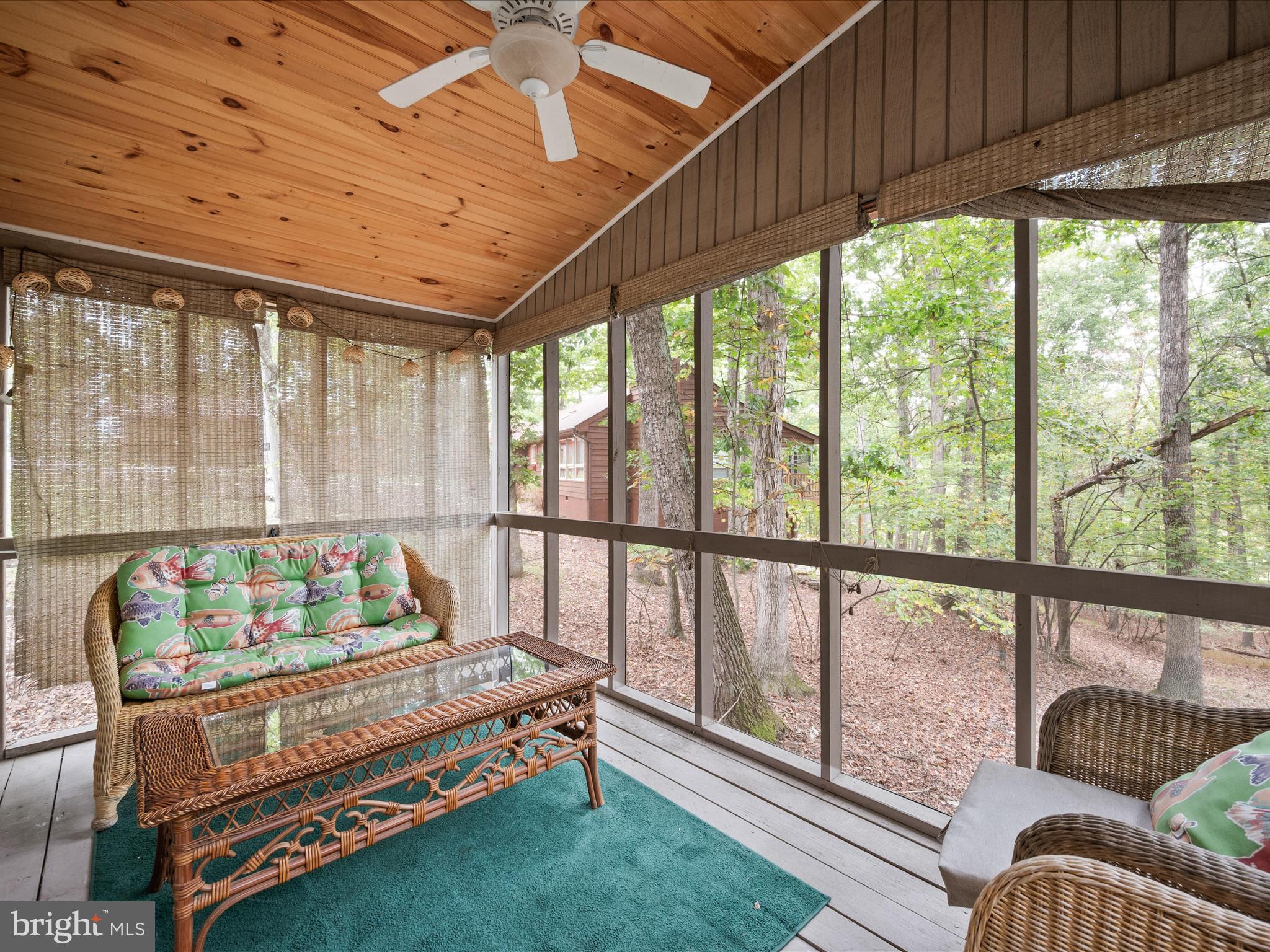 THE WOODS - Residential