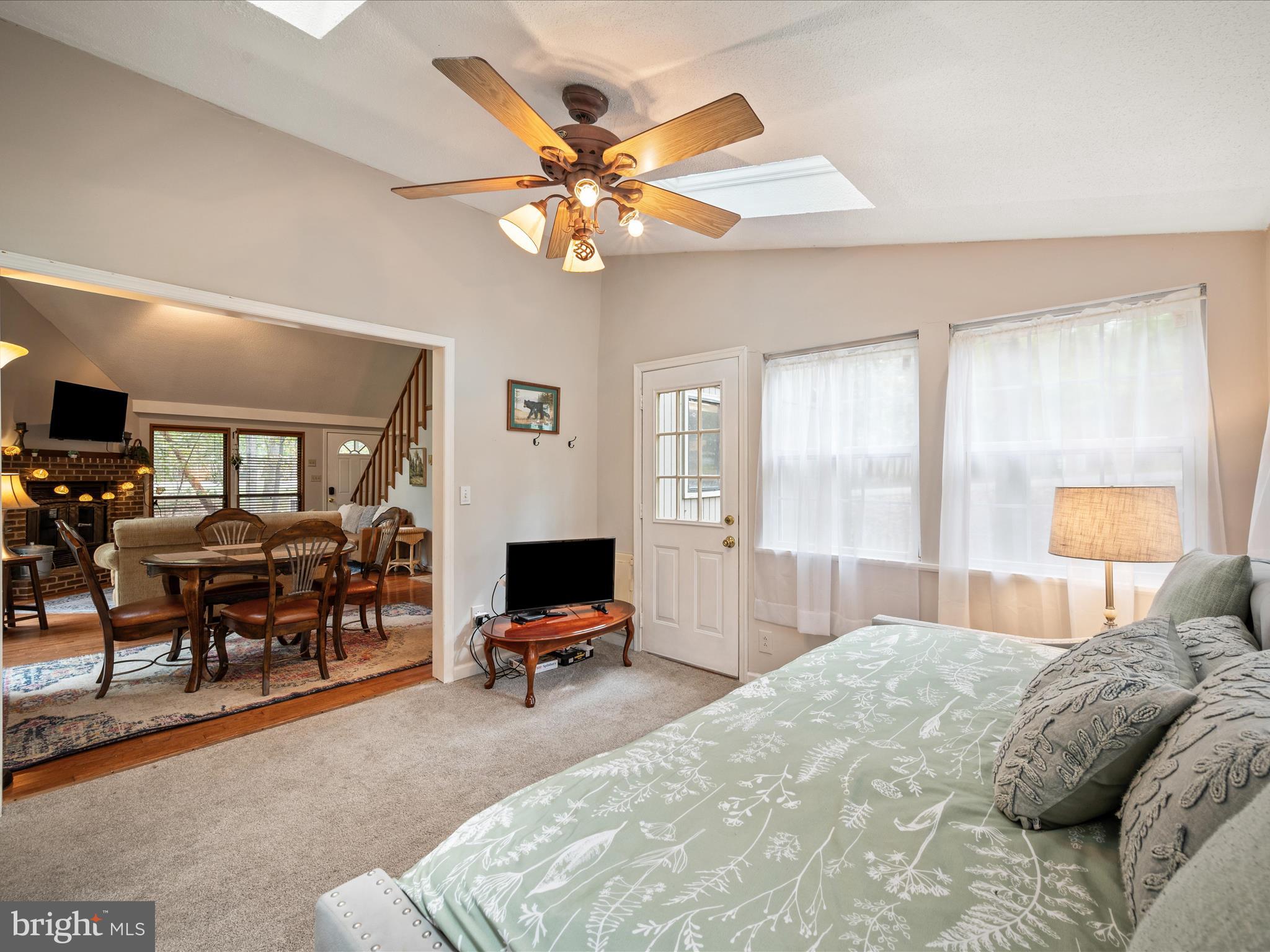 THE WOODS - Residential