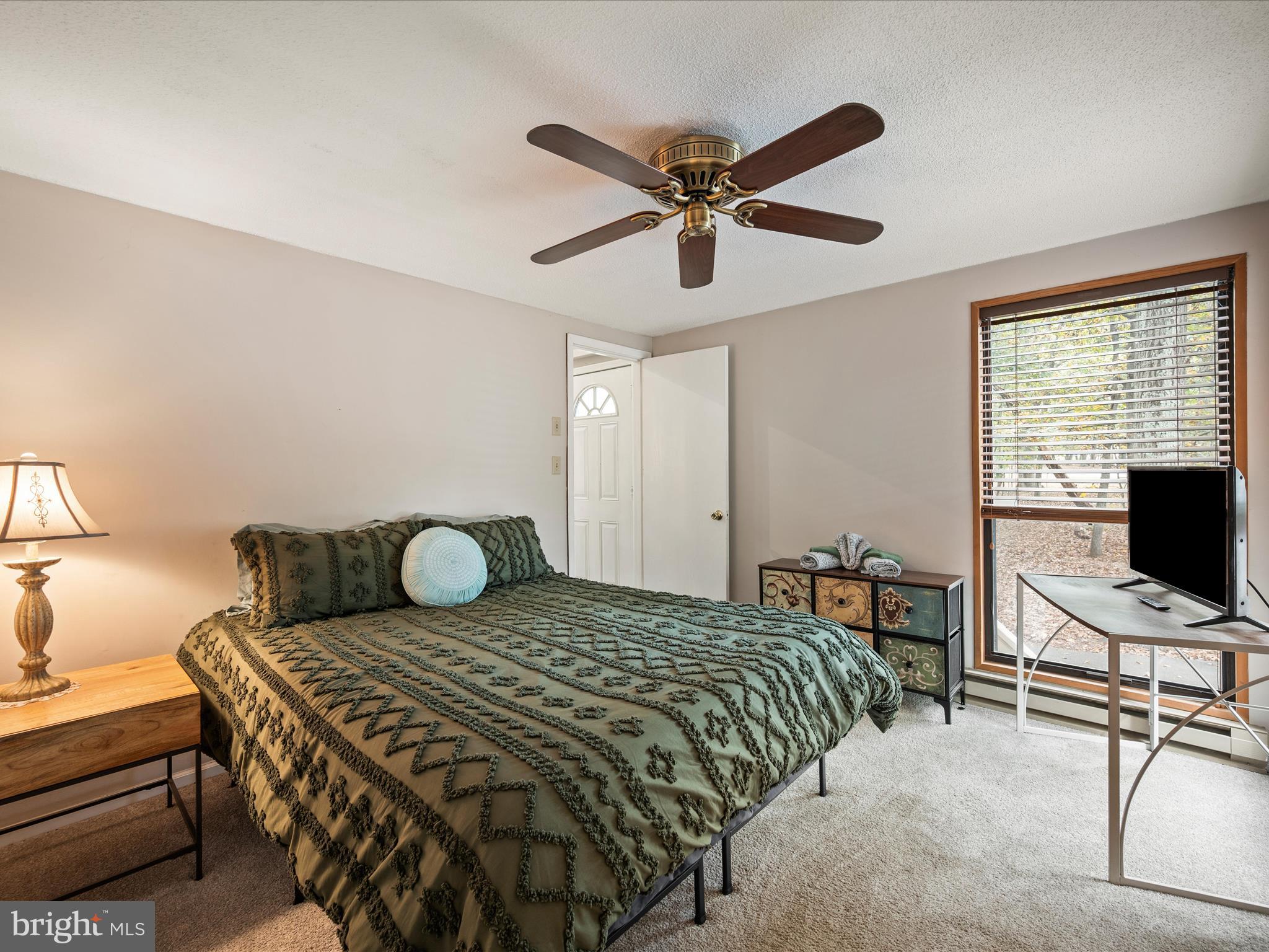 THE WOODS - Residential