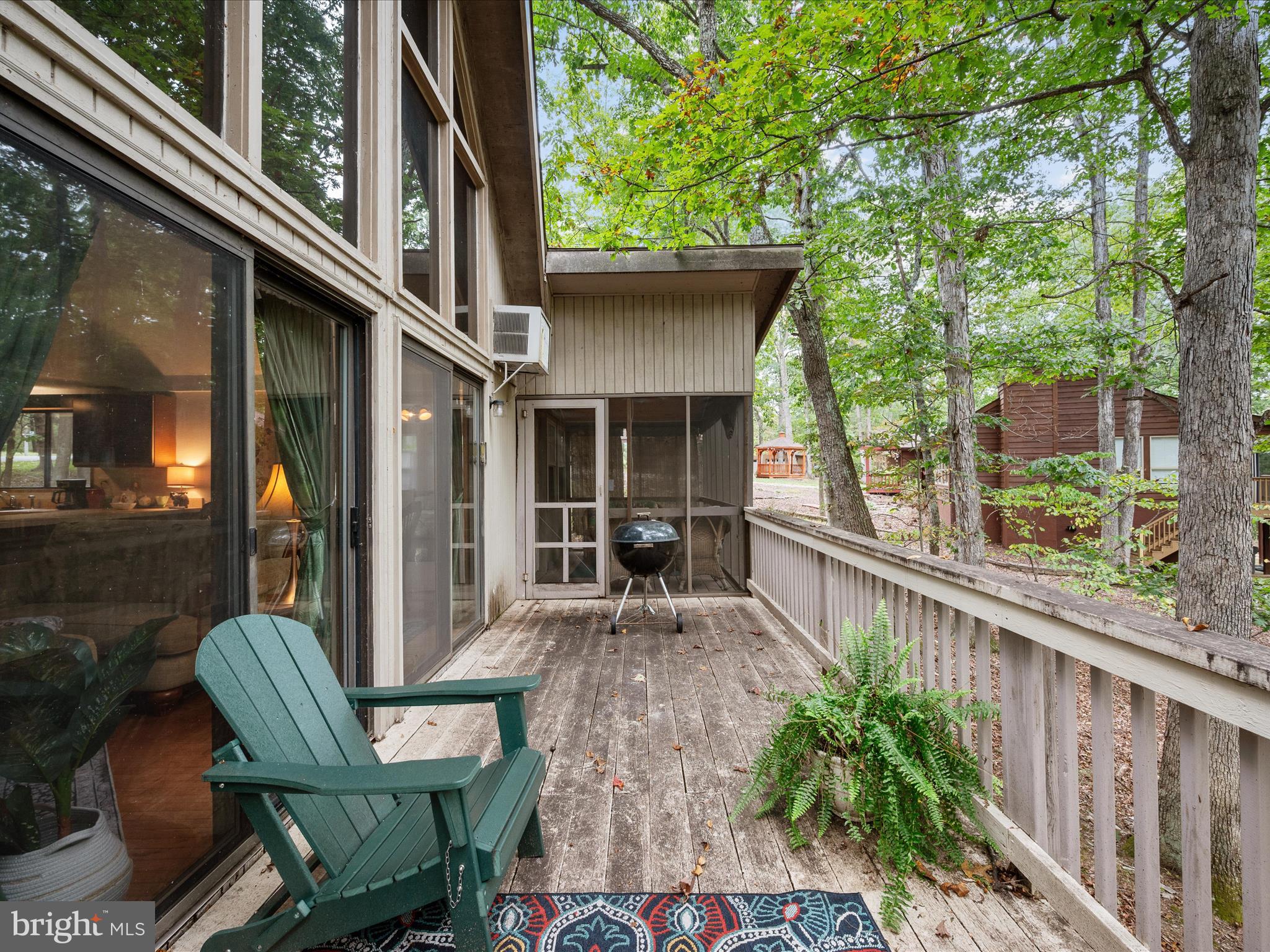 THE WOODS - Residential