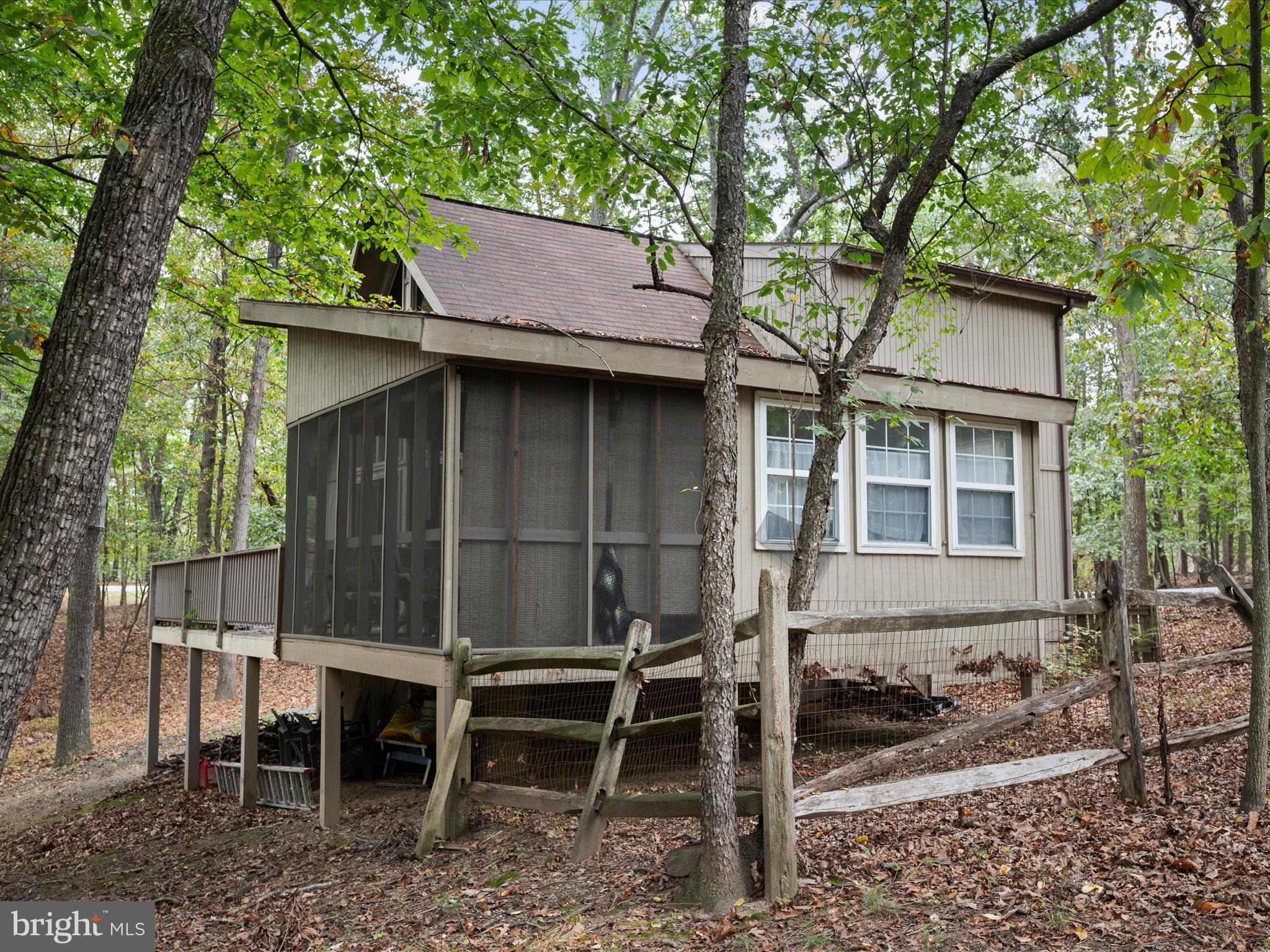 THE WOODS - Residential