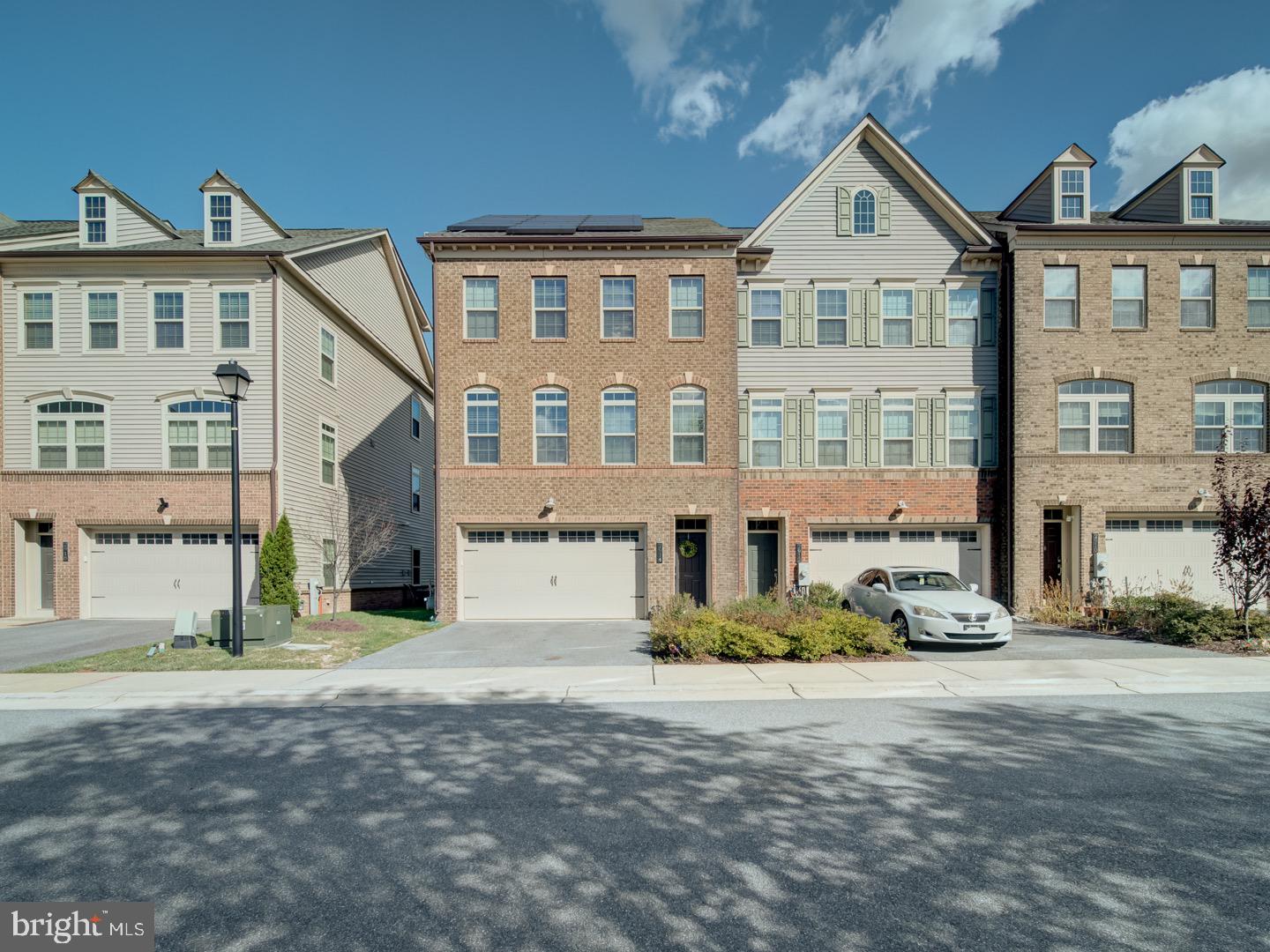 PARKSIDE - Residential