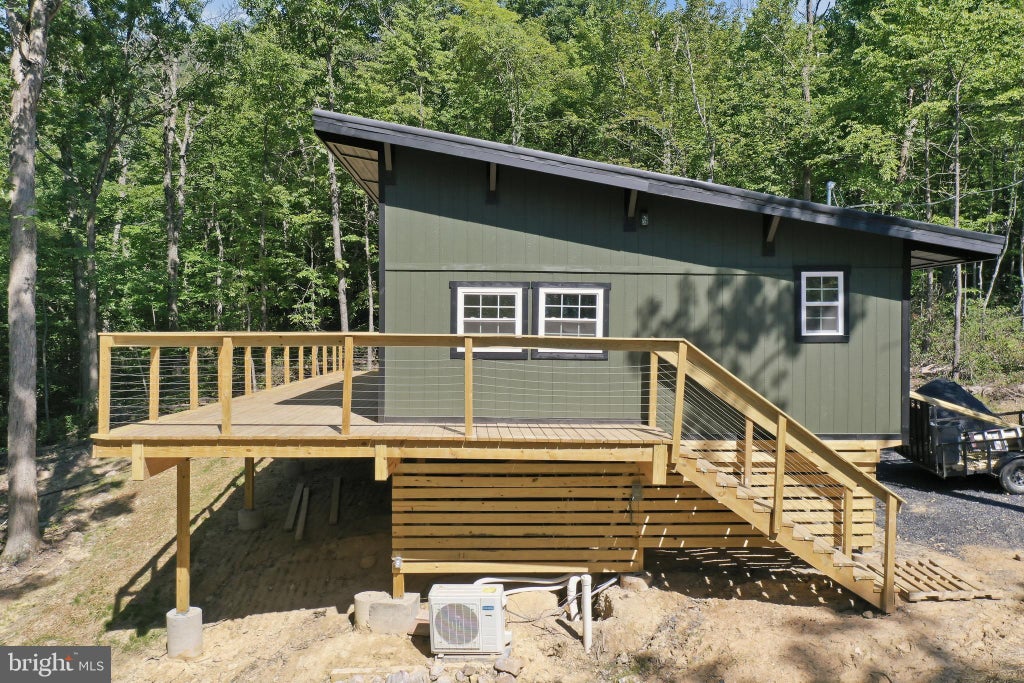 Photo of 1307 Cardinal Drive, LURAY, VA 22835 (MLS # VAPA2006520)