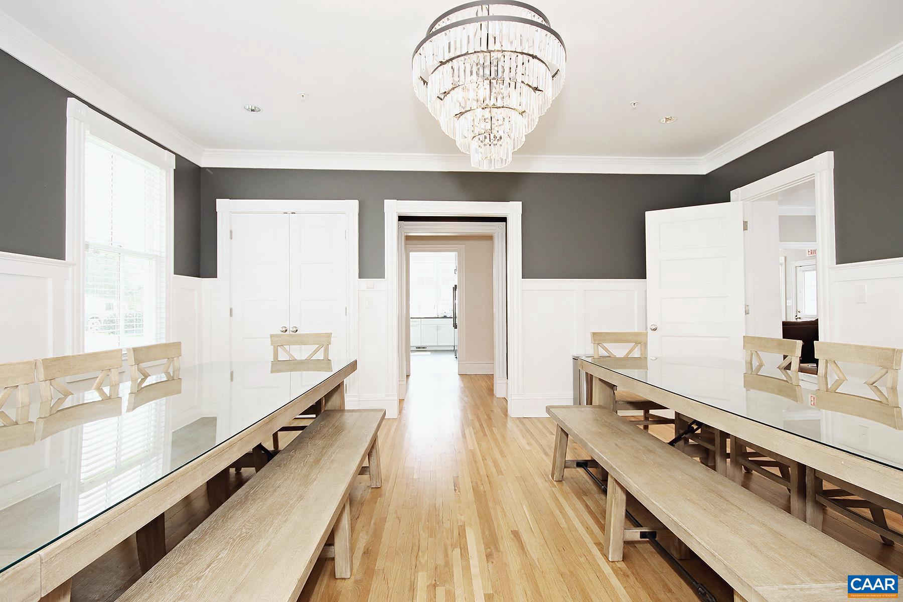 RUGBY - Residential Lease