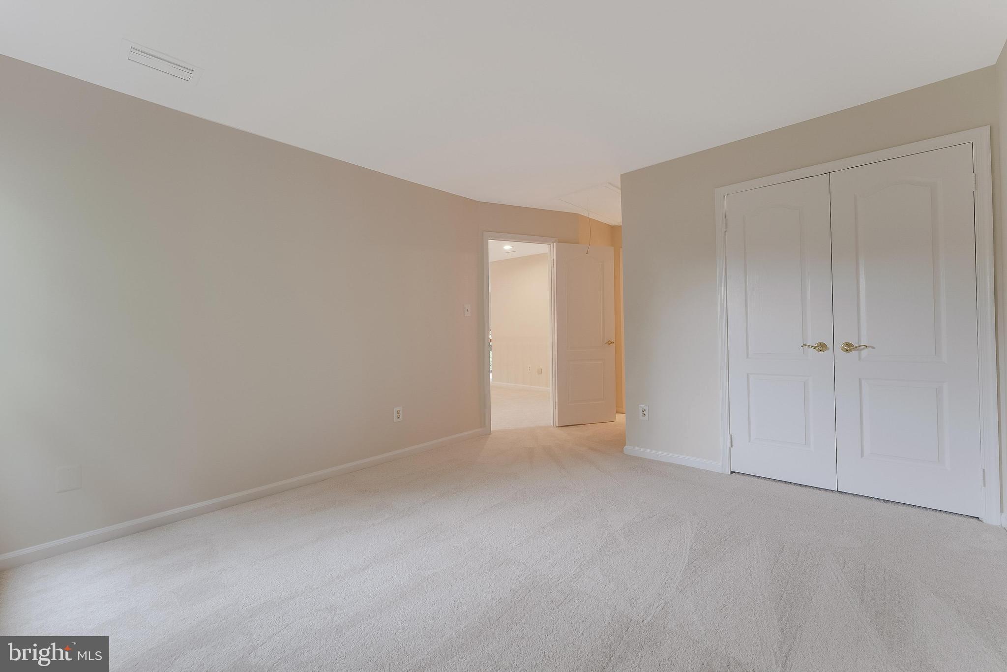 CENTURY OAK - Residential