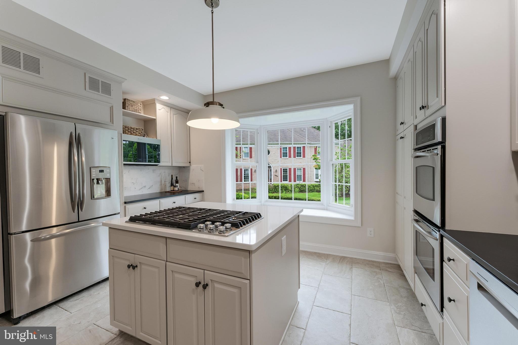 CENTURY OAK - Residential