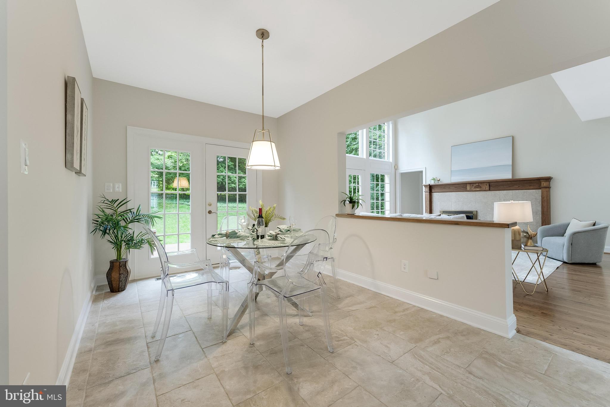 CENTURY OAK - Residential